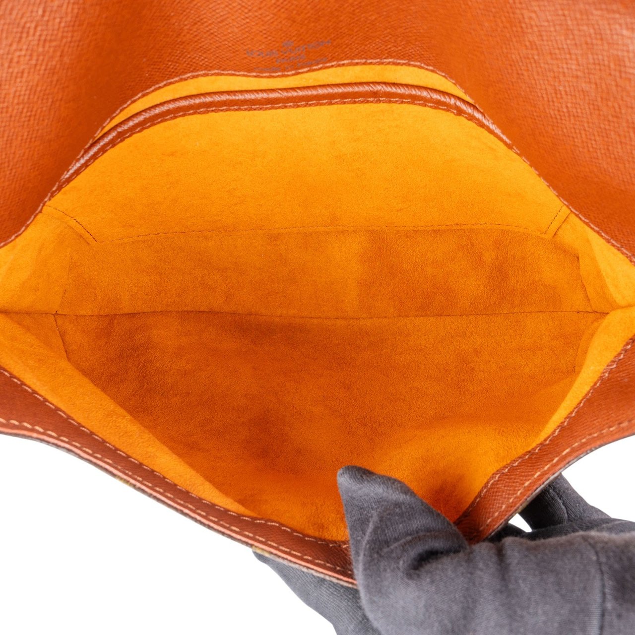 Louis Vuitton Louis Vuitton Monogram Canvas Musette Tango Shoulder Bag Bruin