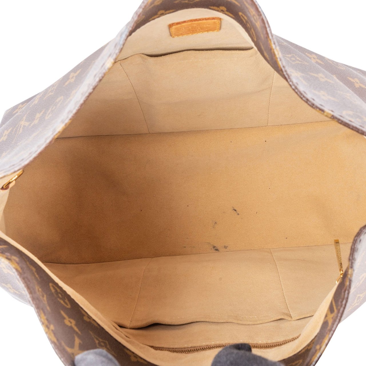 Louis Vuitton Louis Vuitton Monogram Canvas Artsy MM Handbag Bruin