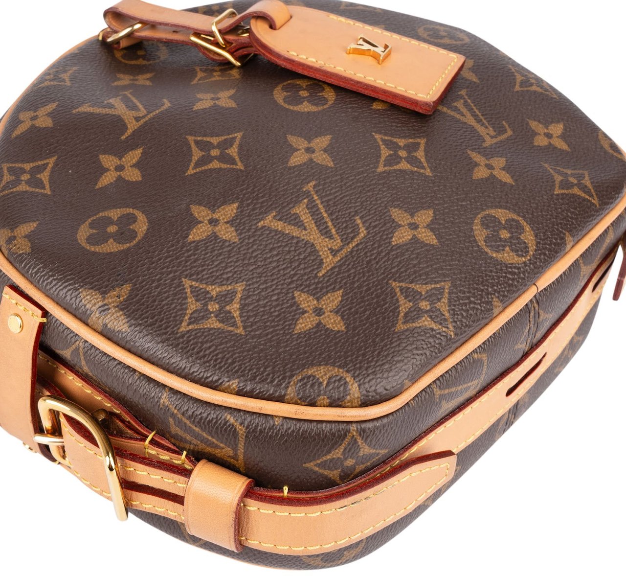 Louis Vuitton Louis Vuitton Monogram Canvas Boite Chapeau Souple MM Crossbody Bag Bruin