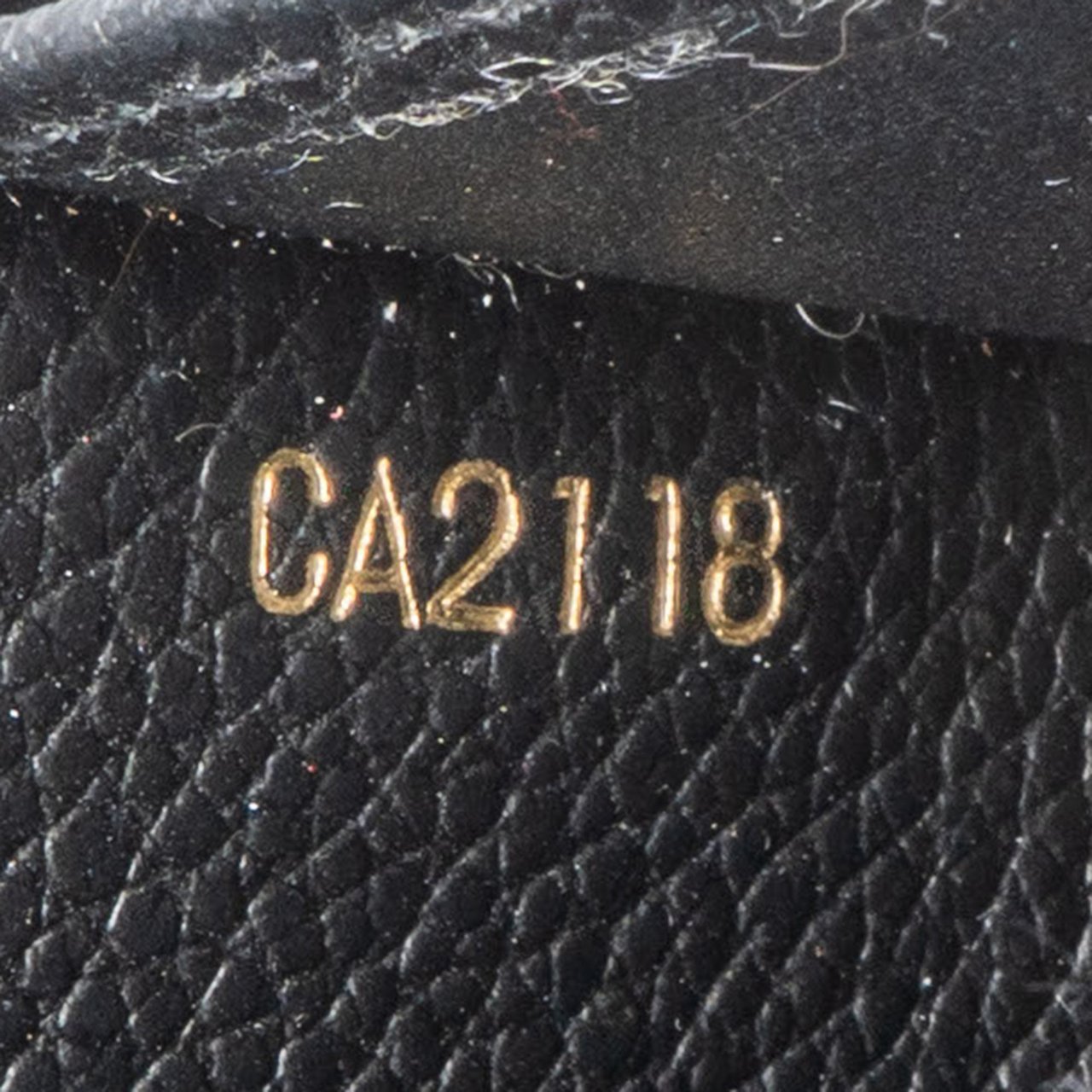 Louis Vuitton Louis Vuitton Monogram Empreinte Leather Sarah Wallet Zwart