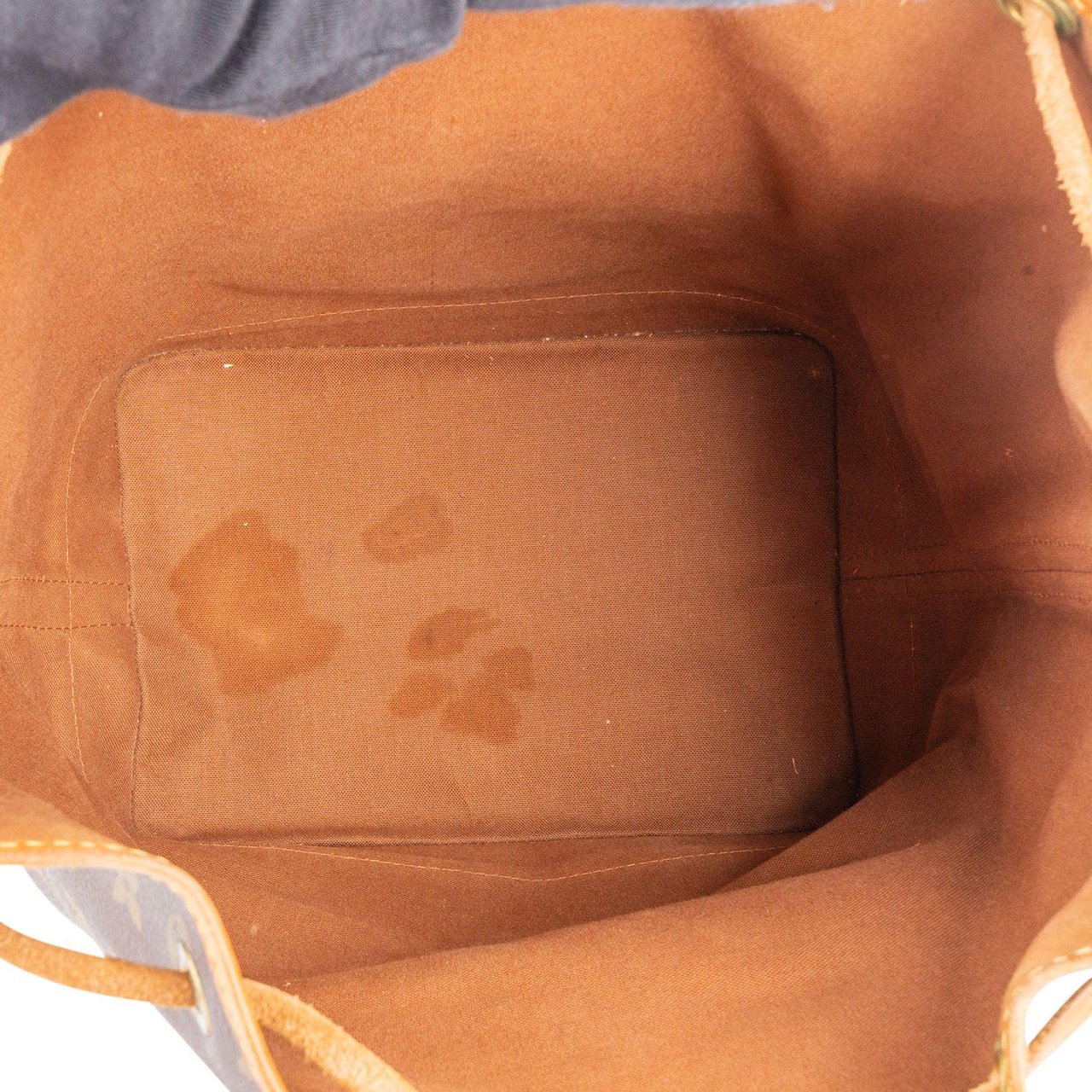 Louis Vuitton Louis Vuitton Monogram Canvas Sac Noé Grande Shoulder Bag Bruin