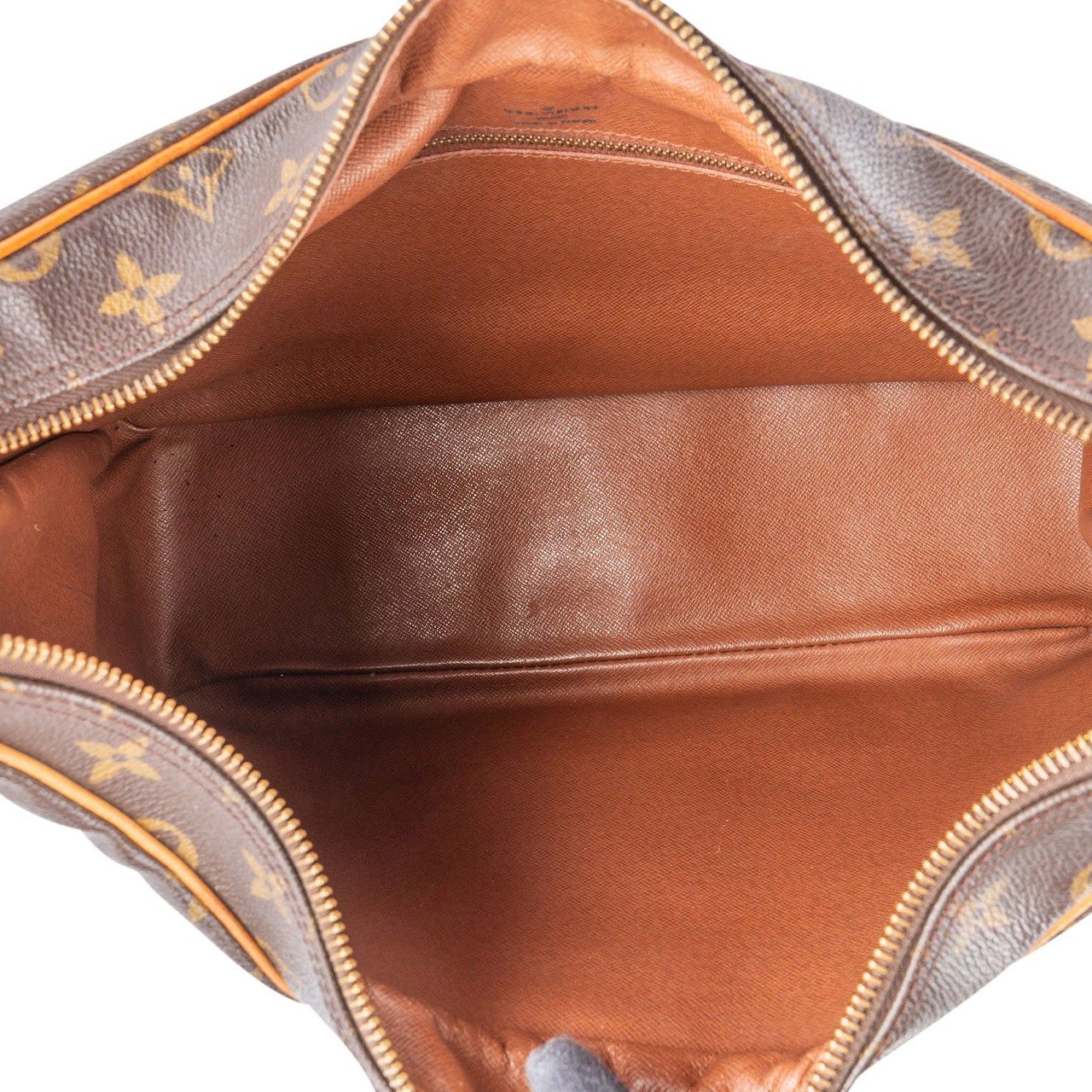 Louis Vuitton Louis Vuitton Canvas Monogram Boulogne Crossbody Bag Bruin