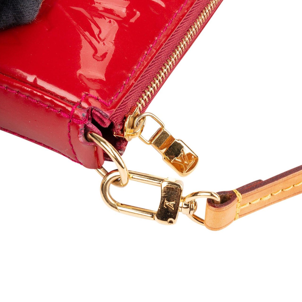 Louis Vuitton Louis Vuitton Monogram Vernis Pochette Accessoires NM Shoulder Bag Rood