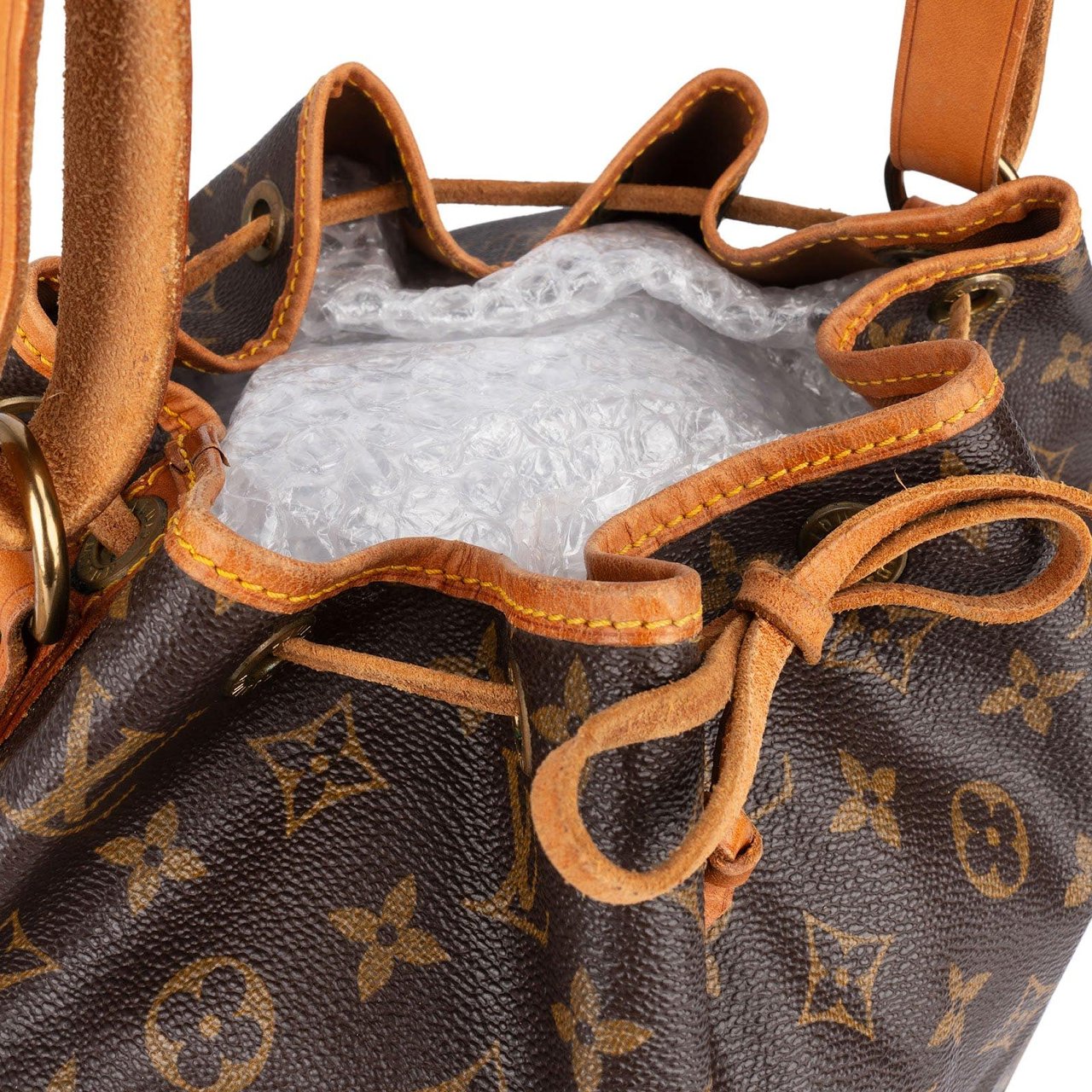 Louis Vuitton Louis Vuitton Monogram Canvas Sac Noé Petit Shoulder Bag Bruin