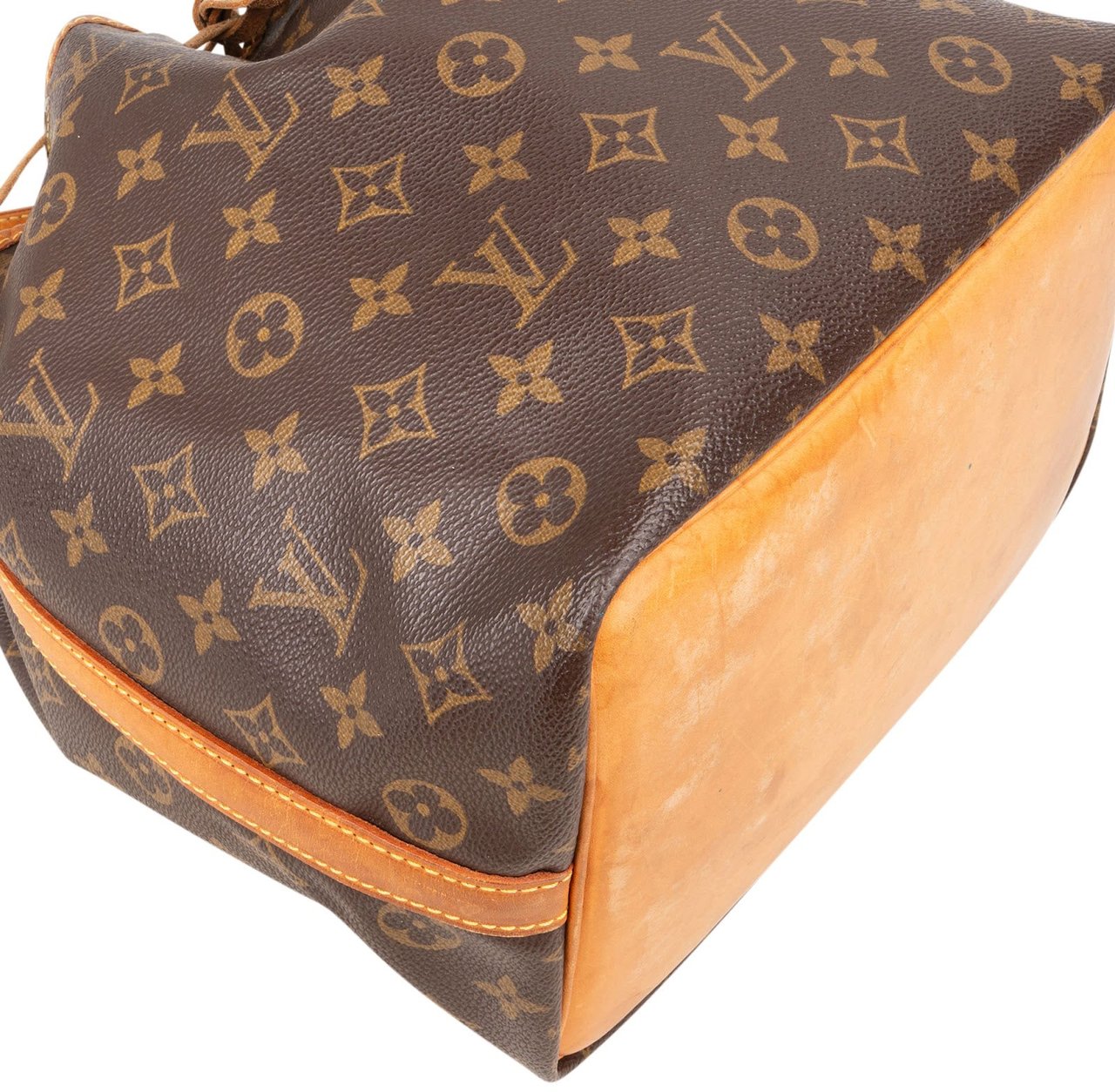 Louis Vuitton Louis Vuitton Monogram Canvas Sac Noé Petit Shoulder Bag Bruin