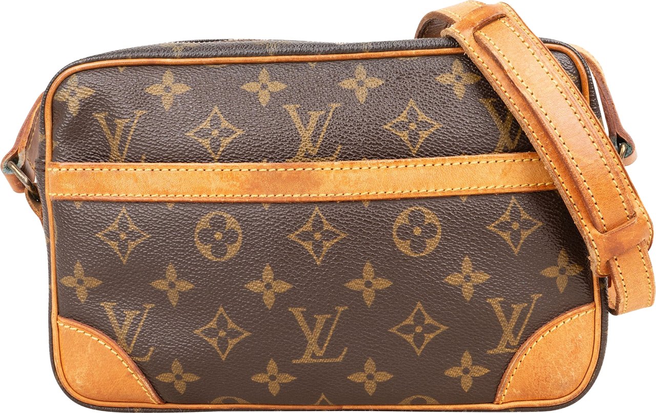 Louis Vuitton Louis Vuitton Monogram Canvas Trocadero 23 Crossbody Bruin