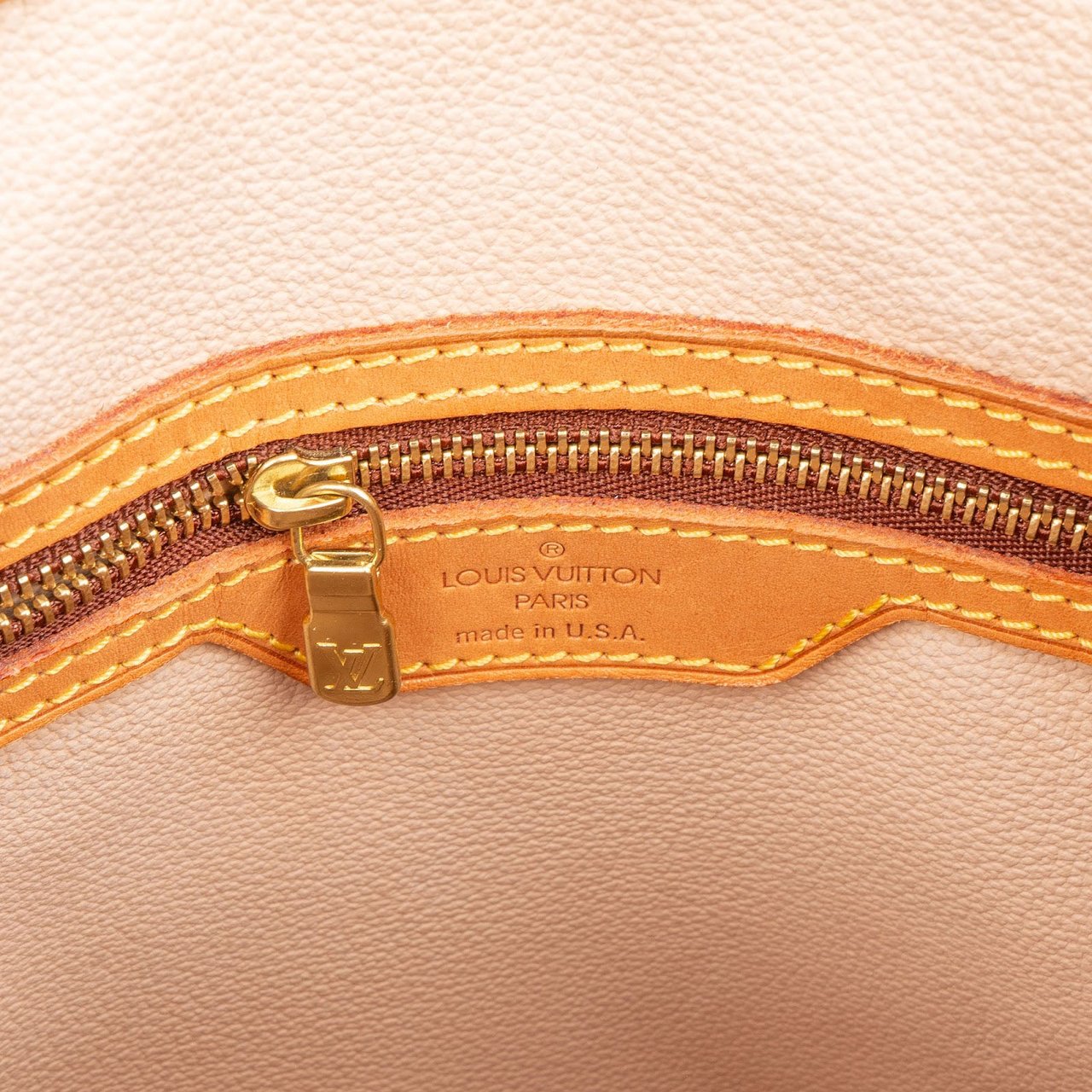 Louis Vuitton Louis Vuitton Monogram Canvas Bucket PM Shoulder Bag Bruin