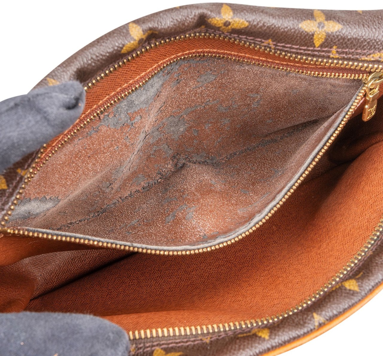 Louis Vuitton Louis Vuitton Monogram Canvas Trocadero 27 Crossbody Bag Bruin