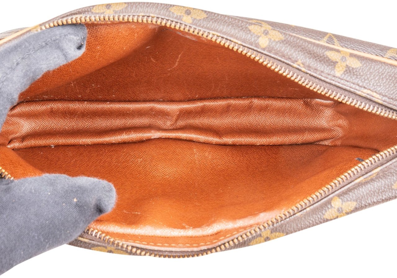 Louis Vuitton Louis Vuitton Monogram Canvas Saint Germain GM Crossbody Bag Bruin