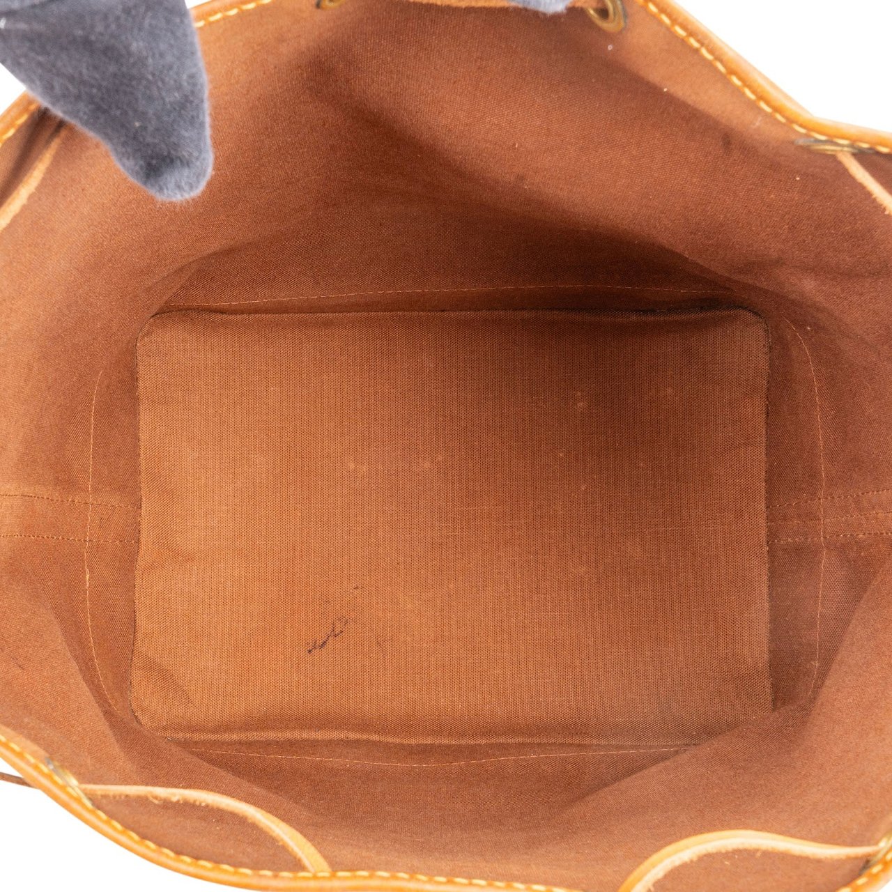 Louis Vuitton Monogram Canvas Sac Noé Grande Shoulder Bag Bruin