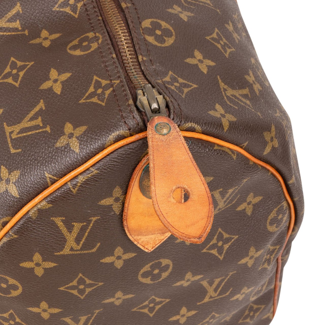 Louis Vuitton Louis Vuitton Monogram Canvas Keepall 45 Travel Bag Bruin
