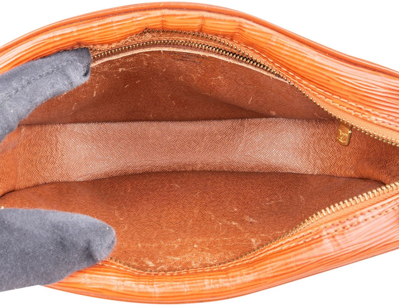 Louis Vuitton Louis Vuitton Epi Leather Jeune Fille MM Crossbody Bag Bruin