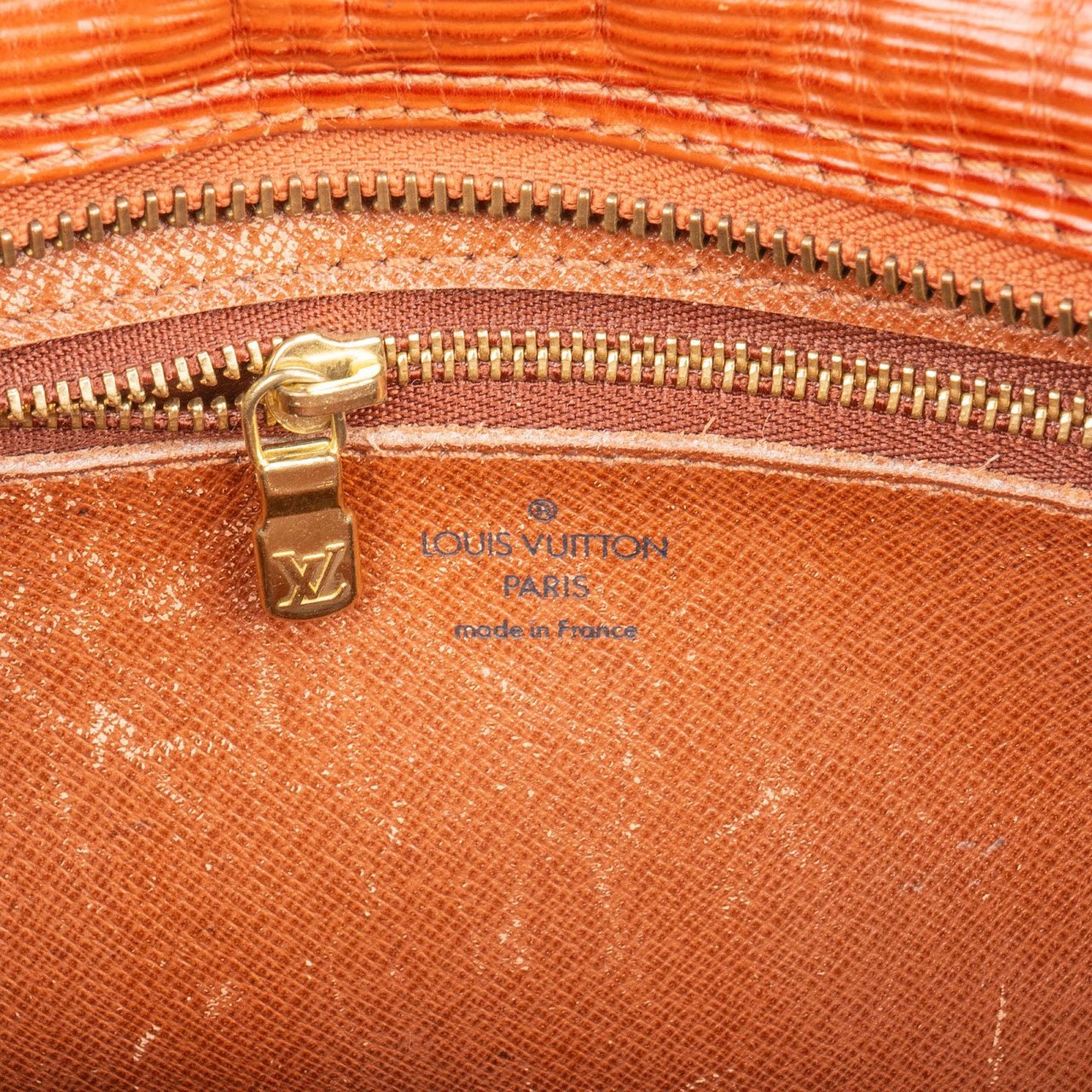 Louis Vuitton Louis Vuitton Epi Leather Jeune Fille MM Crossbody Bag Bruin