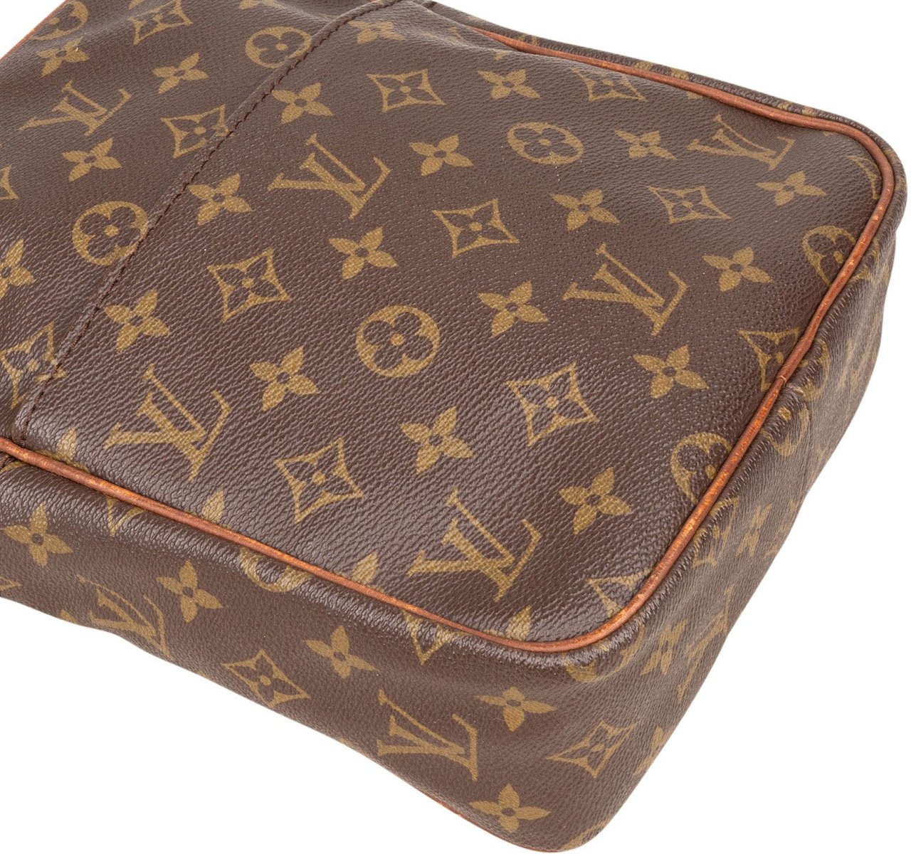 Louis Vuitton Louis Vuitton Monogram Canvas Marceau Crossbody Bag Bruin
