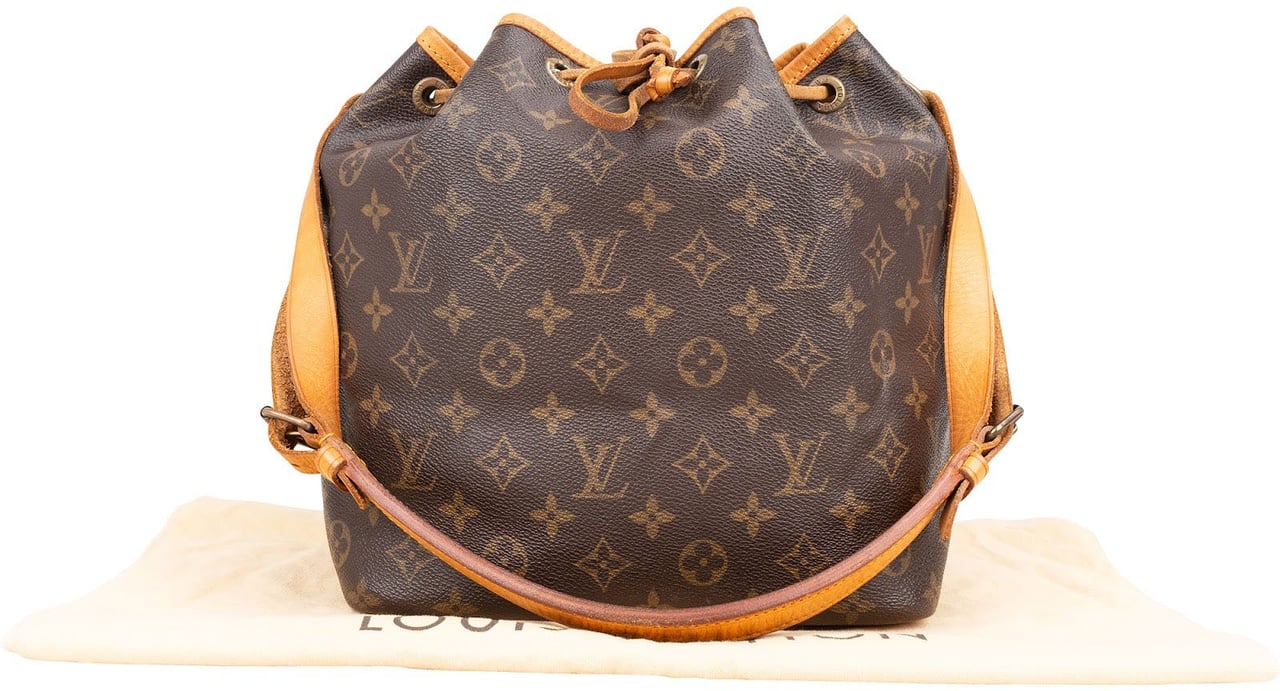 Louis Vuitton Louis Vuitton Monogram Canvas Sac Noé Petit Shoulder Bag Bruin