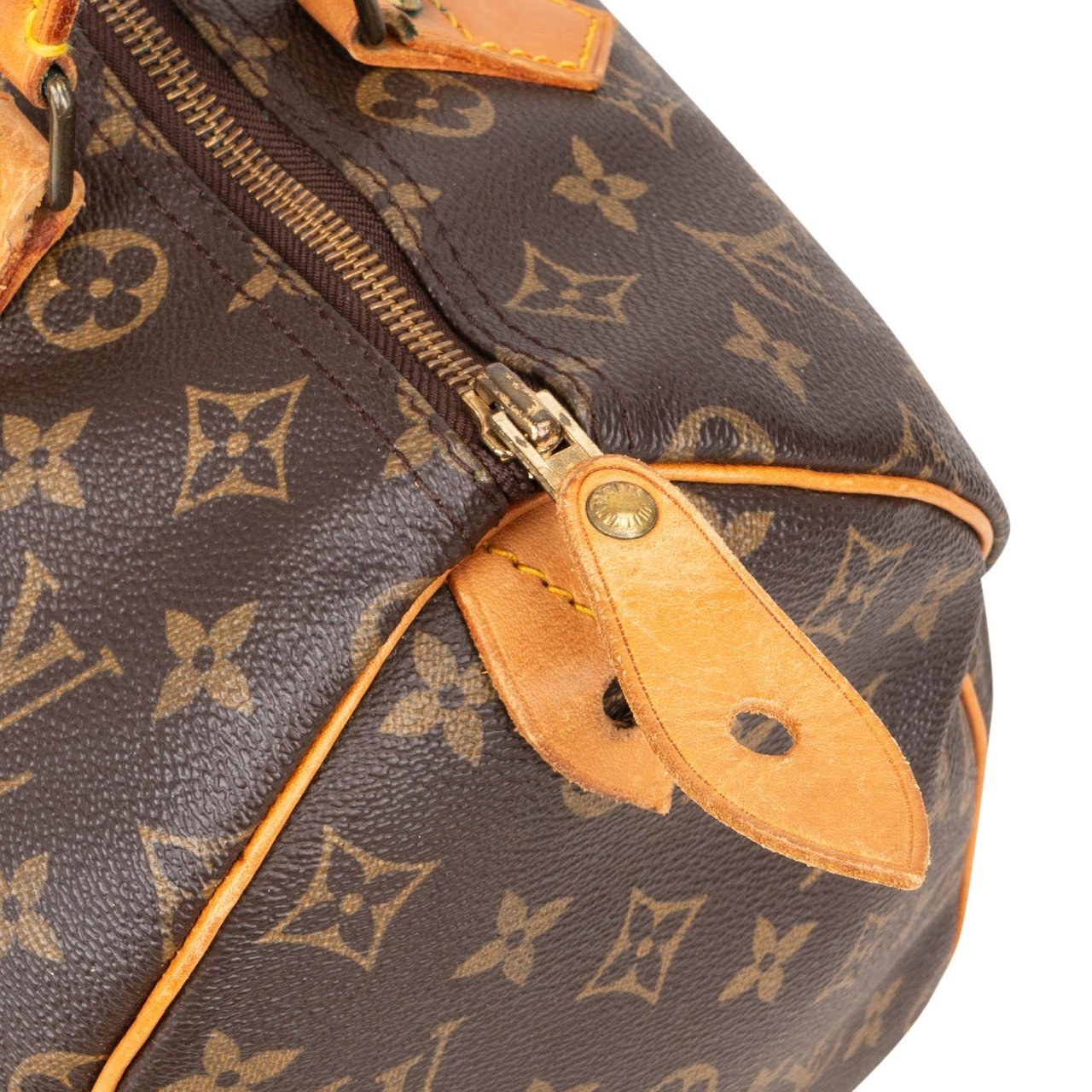 Louis Vuitton Louis Vuitton Monogram Canvas Speedy 30 Handbag Bruin