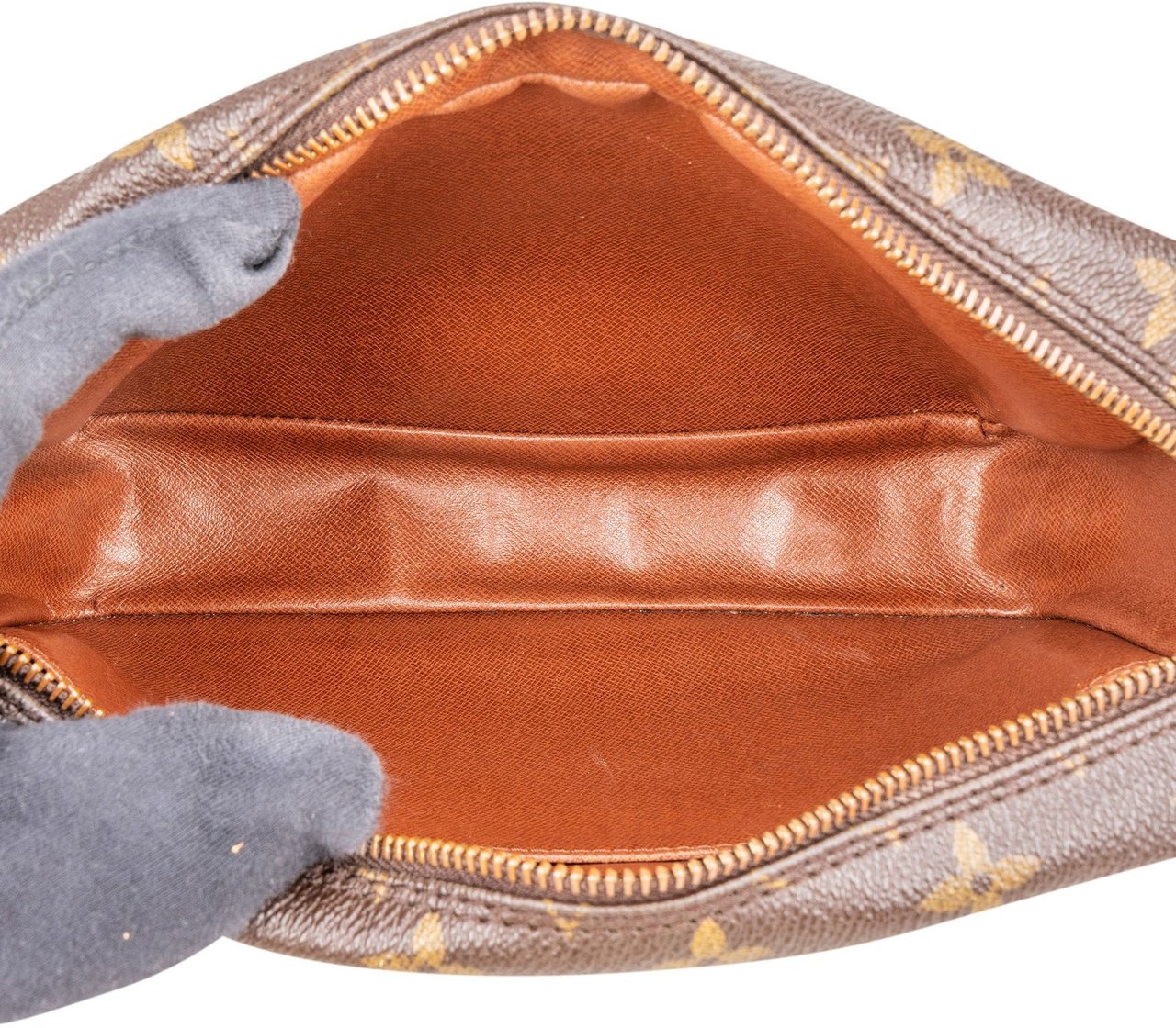 Louis Vuitton Louis Vuitton Monogram Canvas Compiegne 23 Clutch Bruin