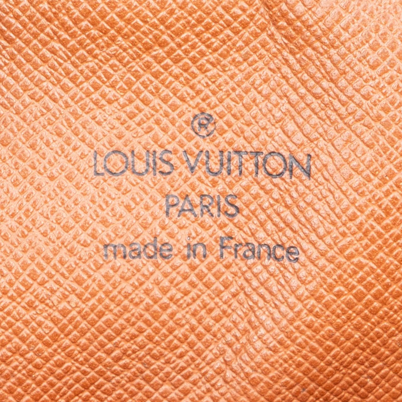Louis Vuitton Louis Vuitton Monogram Canvas Compiegne 23 Clutch Bruin