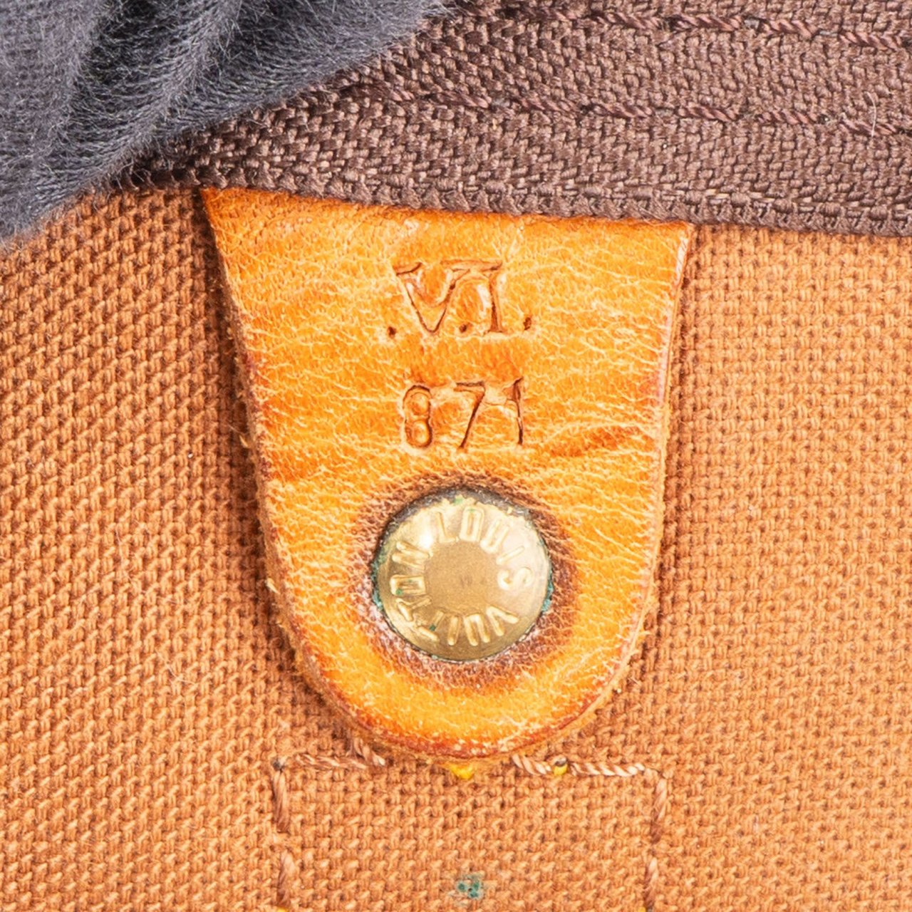 Louis Vuitton Louis Vuitton Monogram Canvas Keepall 55 Bandoulière Travel Bag Bruin