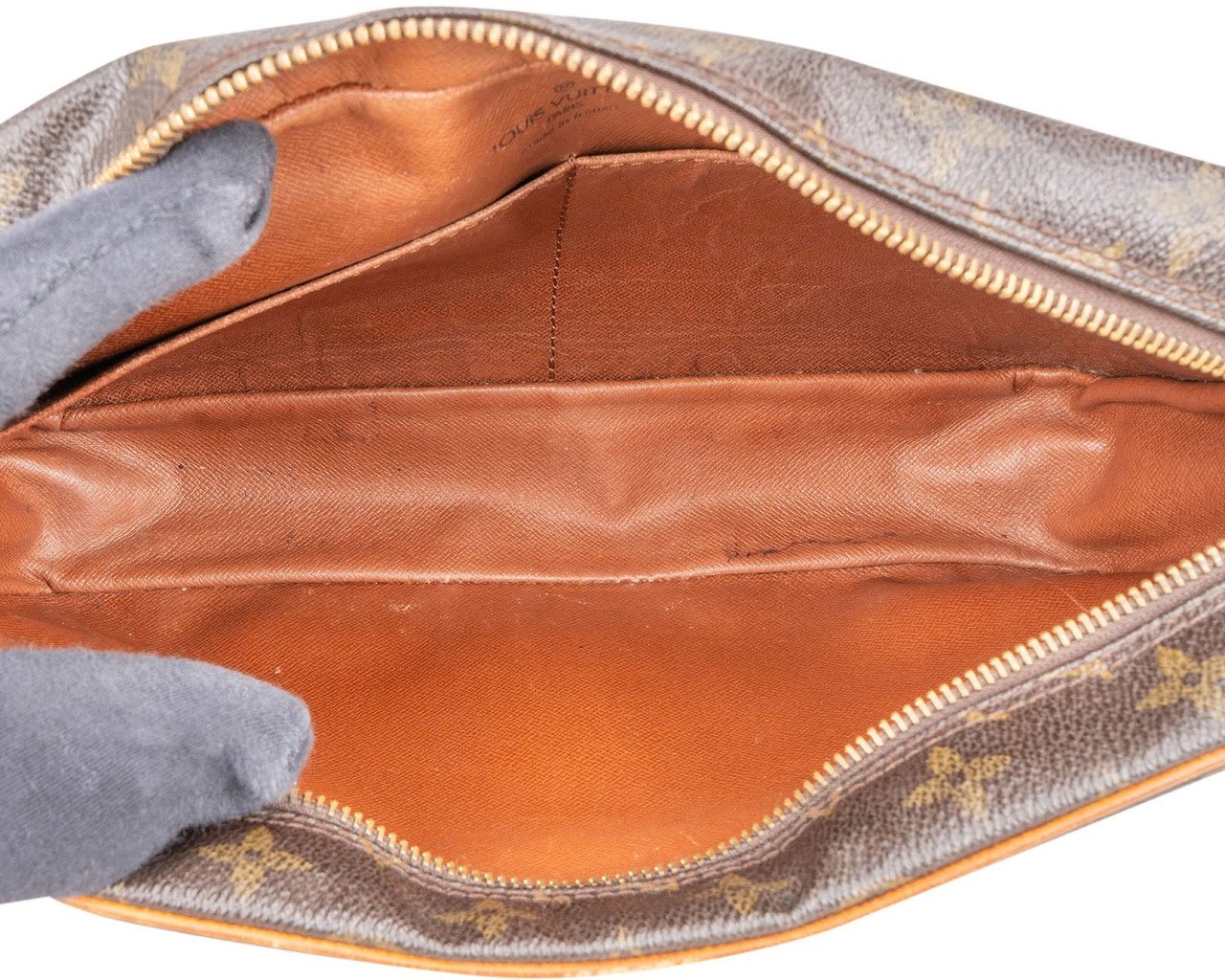 Louis Vuitton Louis Vuitton Canvas Monogram Compiegne 28 Clutch Bruin