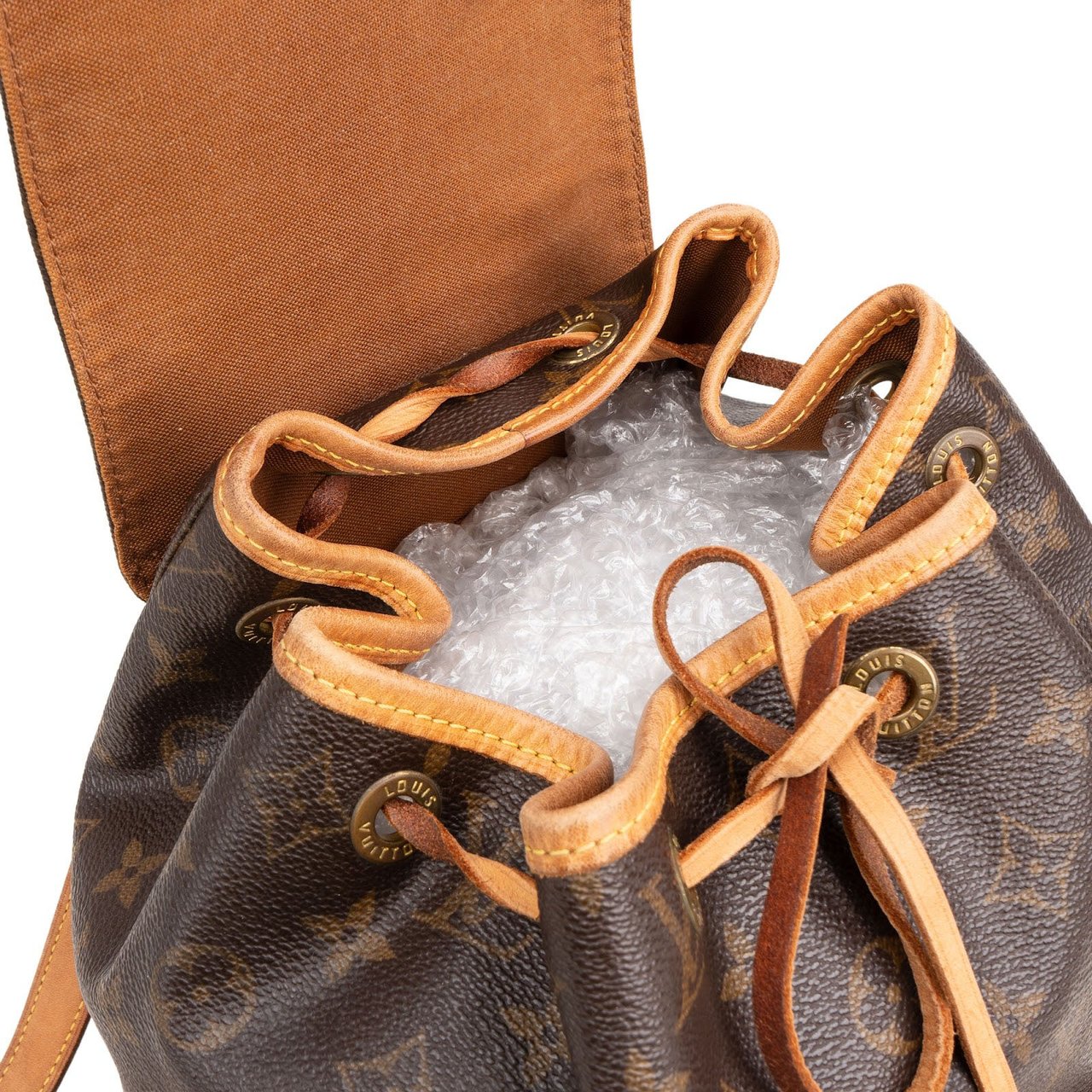 Louis Vuitton Louis Vuitton Monogram Canvas Montsouris MM Backpack Bruin