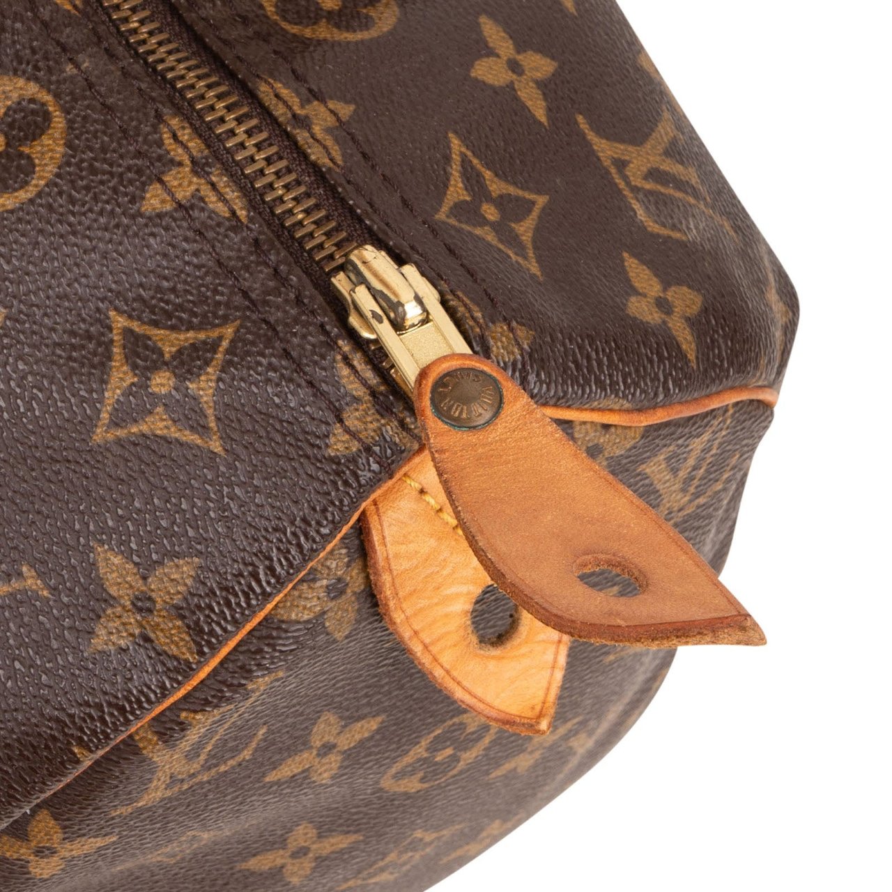 Louis Vuitton Louis Vuitton Monogram Canvas Speedy 30 Handbag Bruin