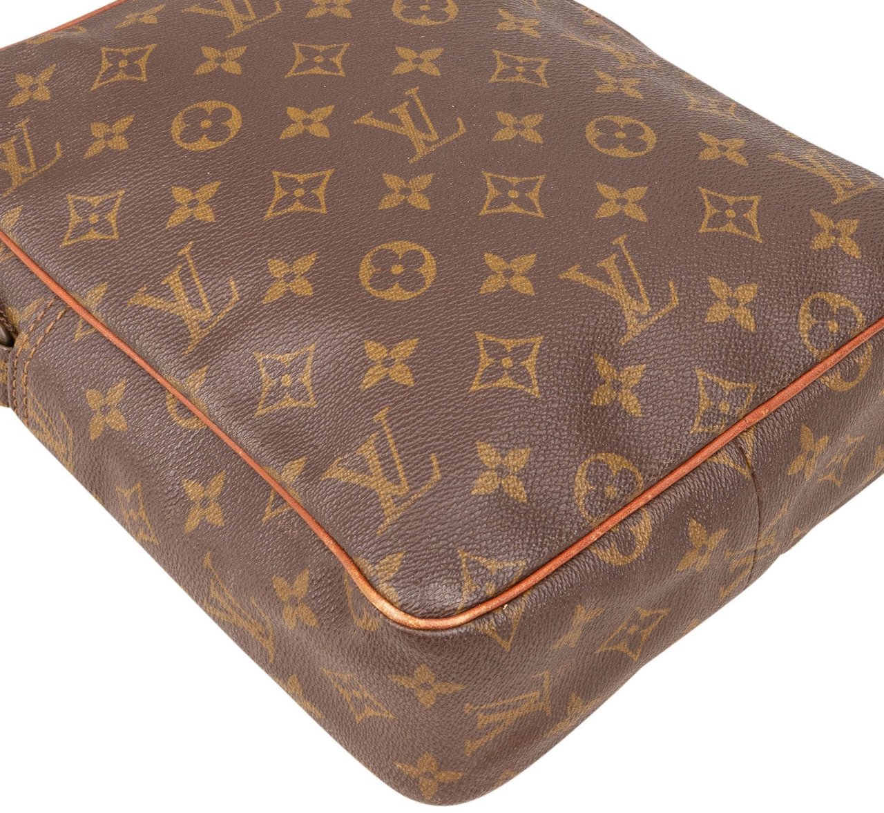 Louis Vuitton Louis Vuitton Monogram Canvas Marceau Crossbody Bag Bruin