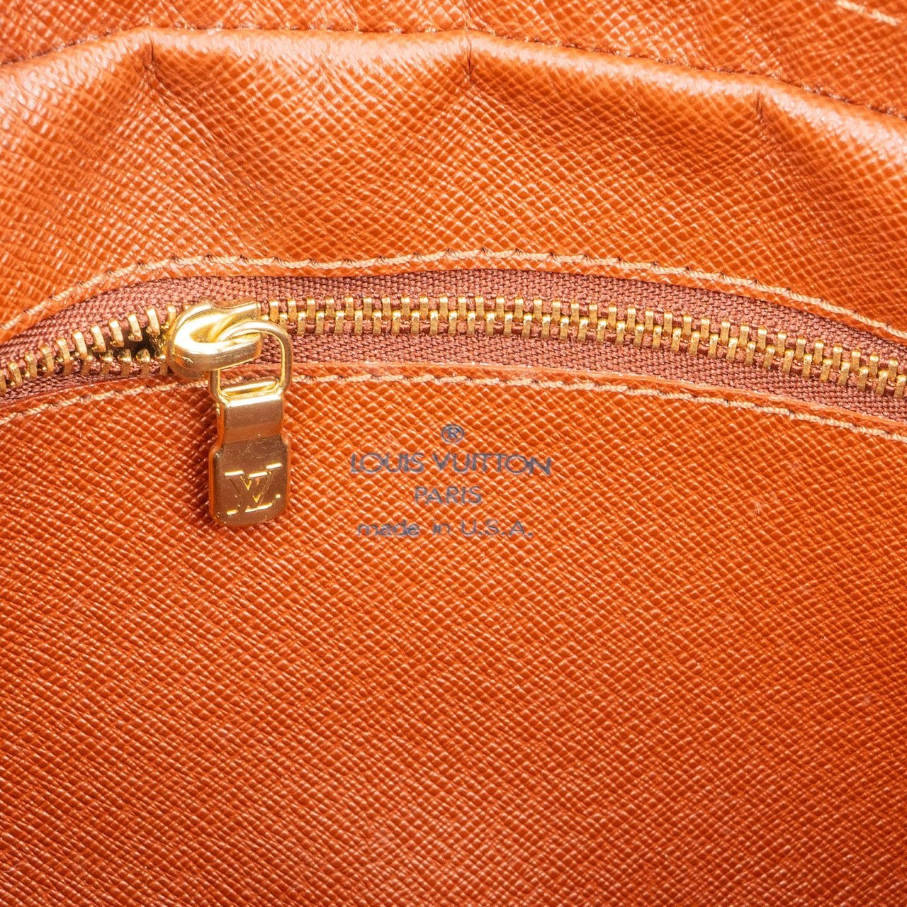 Louis Vuitton Louis Vuitton Monogram Canvas Marly Dragonne Clutch Bruin