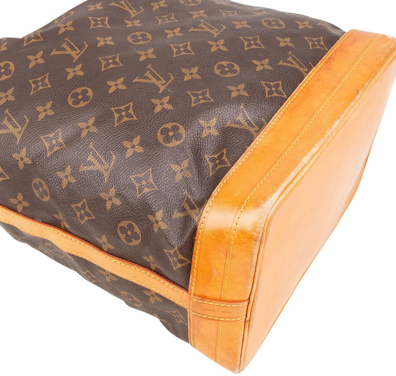 Louis Vuitton Louis Vuitton Monogram Canvas Sac Noé Grande Shoulder Bag Bruin