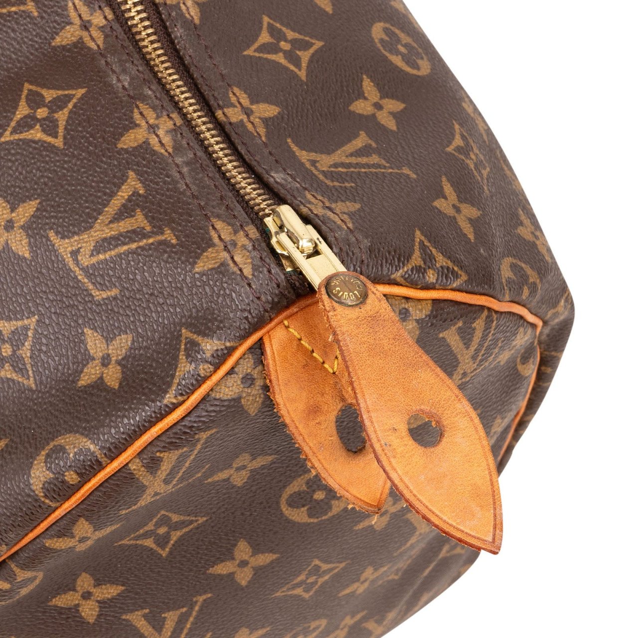 Louis Vuitton Louis Vuitton Monogram Canvas Speedy 40 Handbag Bruin