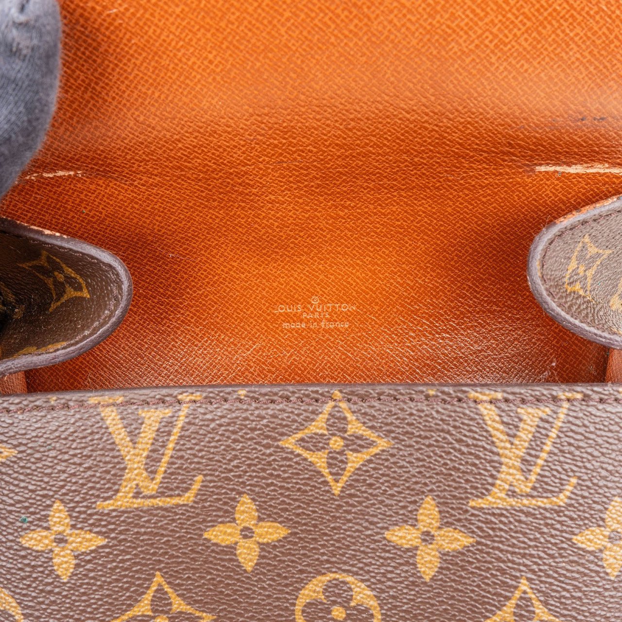 Louis Vuitton Louis Vuitton Monogram Canvas Saint Cloud PM Crossbody Bruin