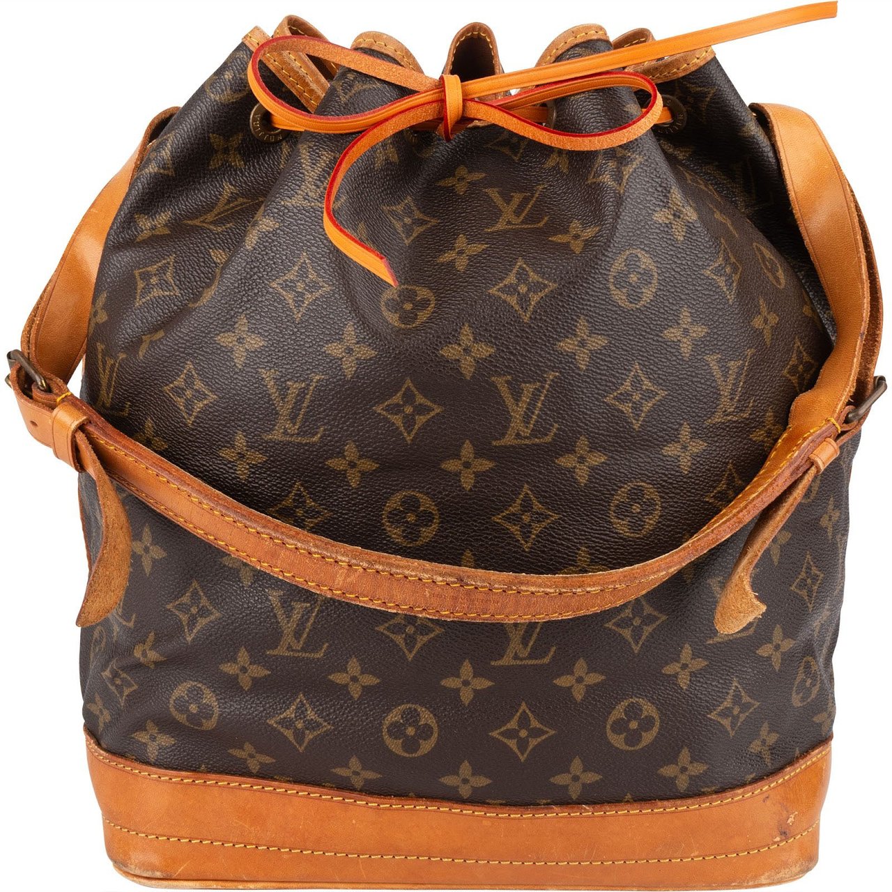 Louis Vuitton Louis Vuitton Monogram Canvas Sac Noé Grande Shoulder Bag Bruin