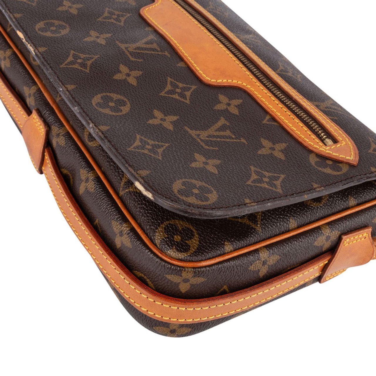 Louis Vuitton Louis Vuitton Monogram Canvas Saint Germain GM Crossbody Bag Bruin
