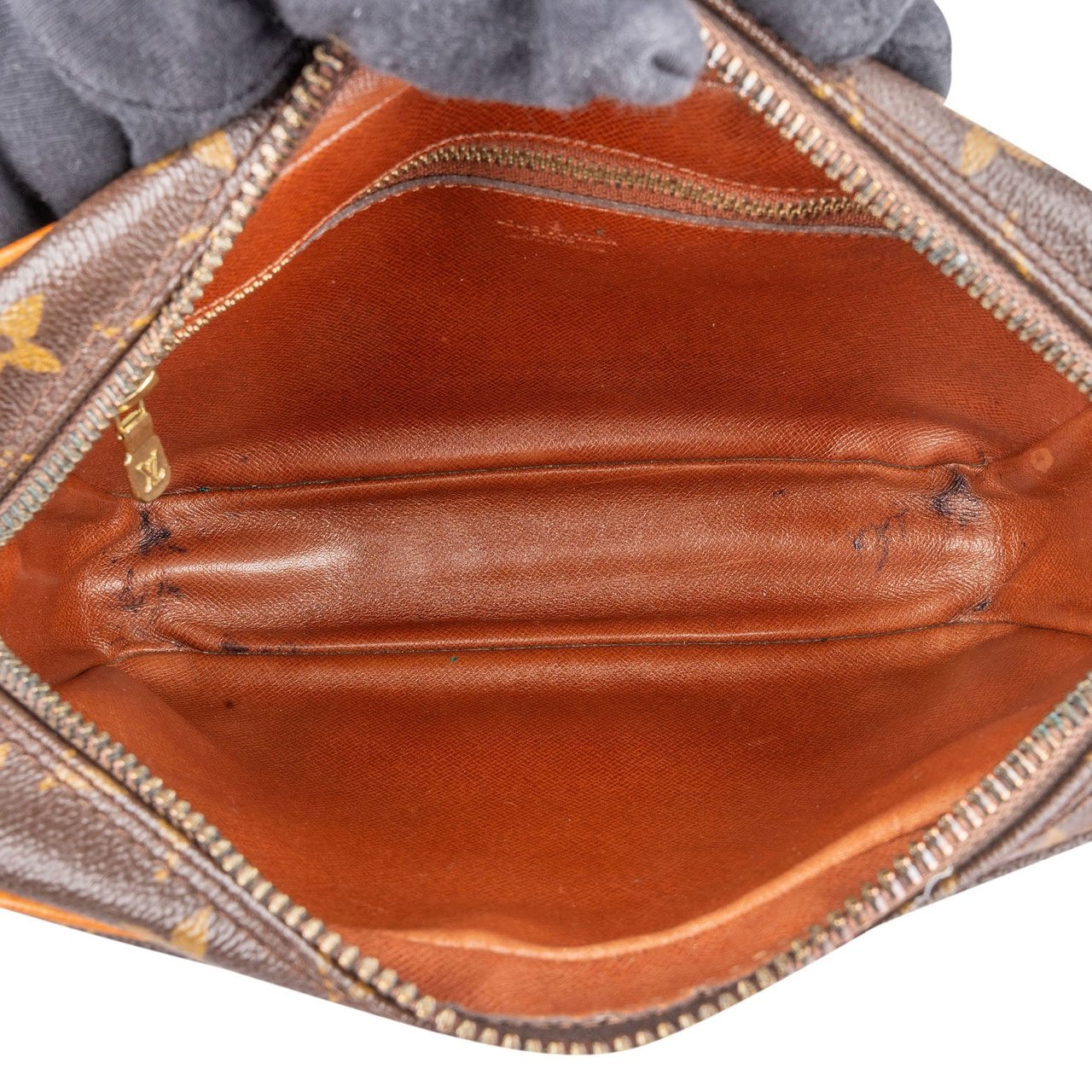 Louis Vuitton Louis Vuitton Monogram Canvas Trocadero 23 Crossbody Bag Bruin