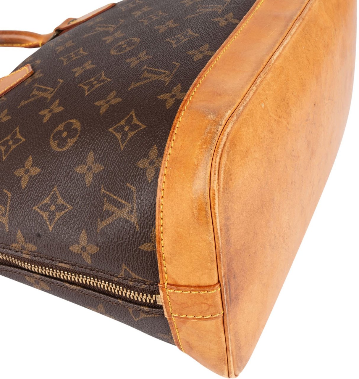 Louis Vuitton Louis Vuitton Monogram Canvas Alma PM Handbag Bruin