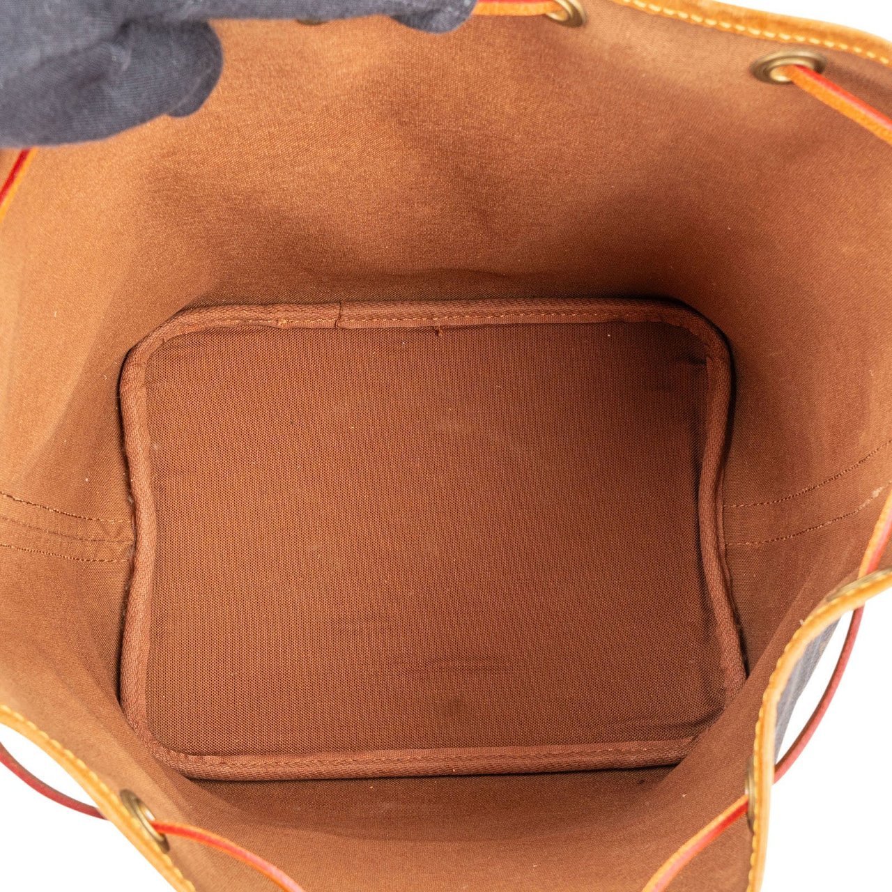 Louis Vuitton Louis Vuitton Monogram Canvas Sac Noé Petit Shoulder Bag Bruin