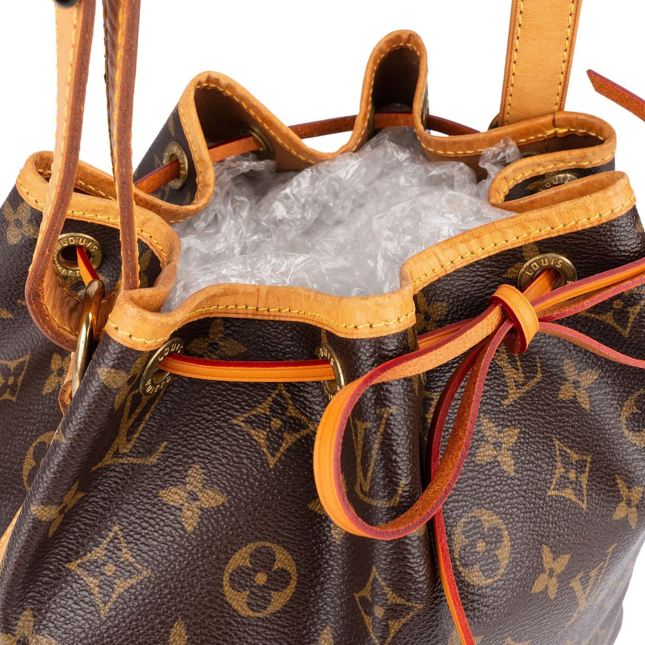 Louis Vuitton Louis Vuitton Monogram Canvas Sac Noé Petit Shoulder Bag Bruin