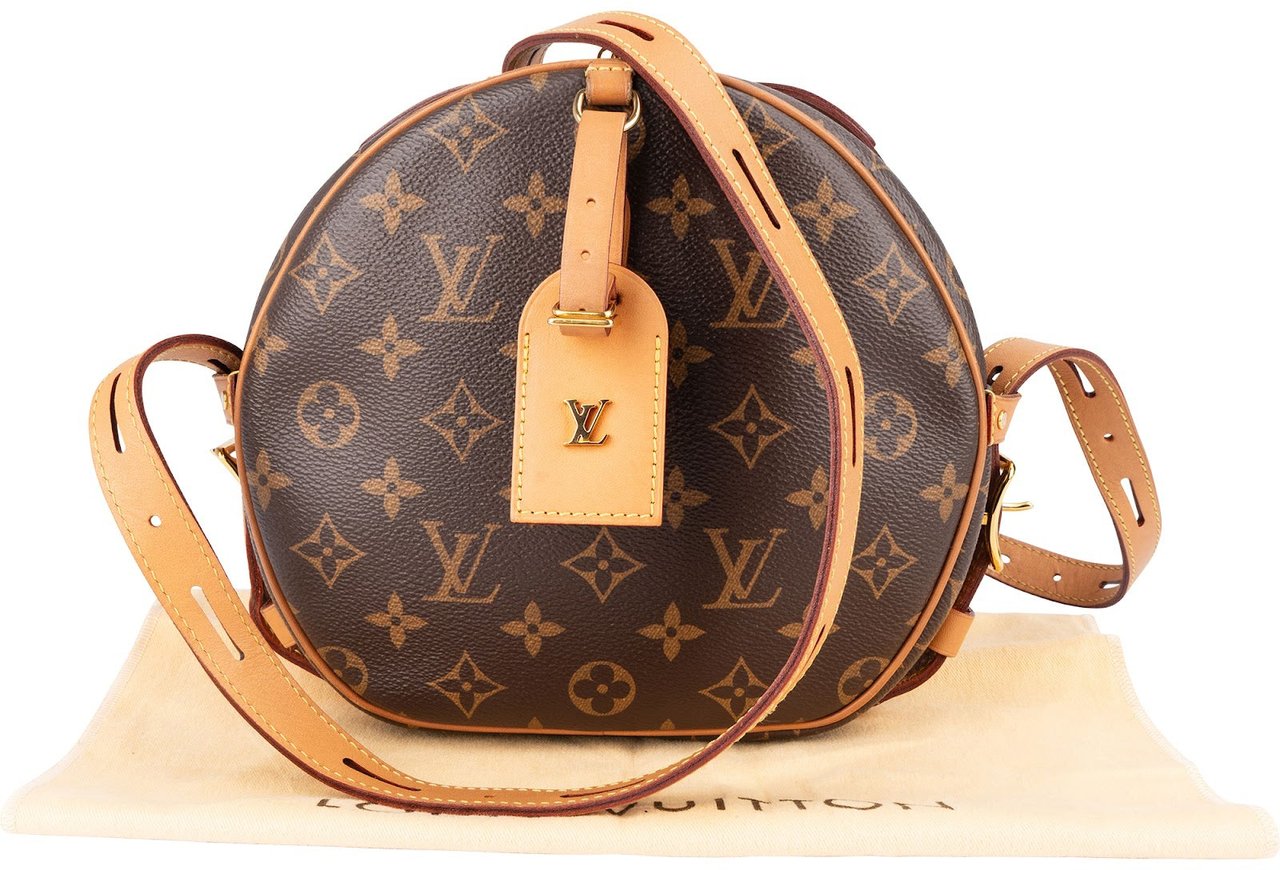 Louis Vuitton Monogram Canvas Boite Chapeau Souple MM Crossbody Bag Bruin