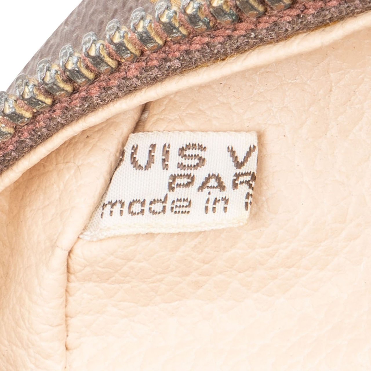 Louis Vuitton Louis Vuitton Monogram Canvas Trousse Toilette 23 Clutch Bruin