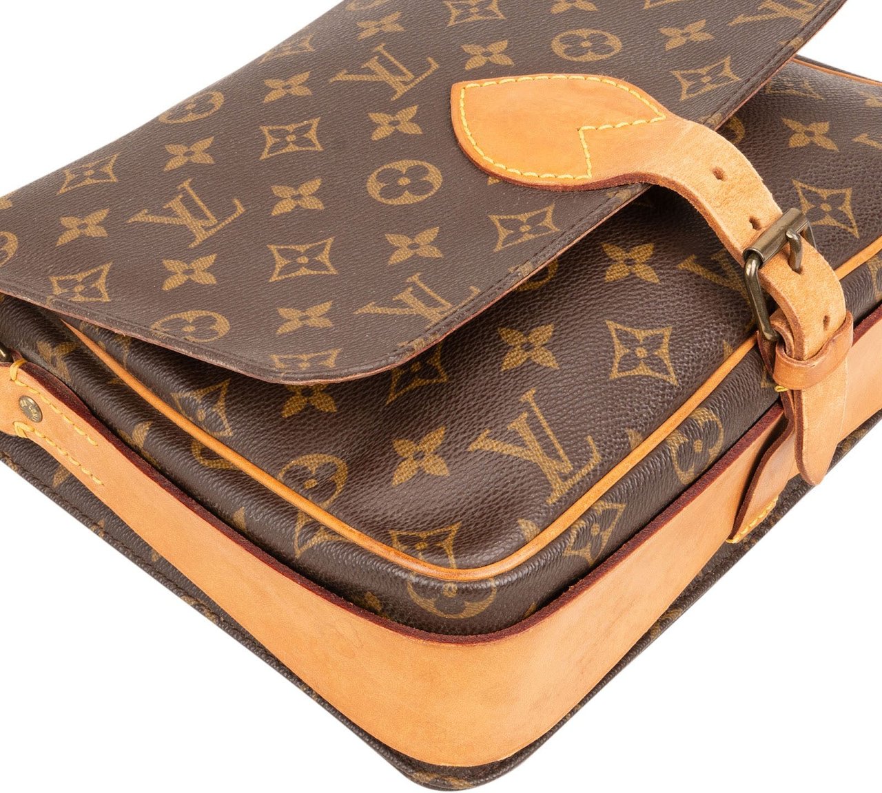 Louis Vuitton Louis Vuitton Monogram Canvas Cartouchiere GM Crossbody Bag Bruin