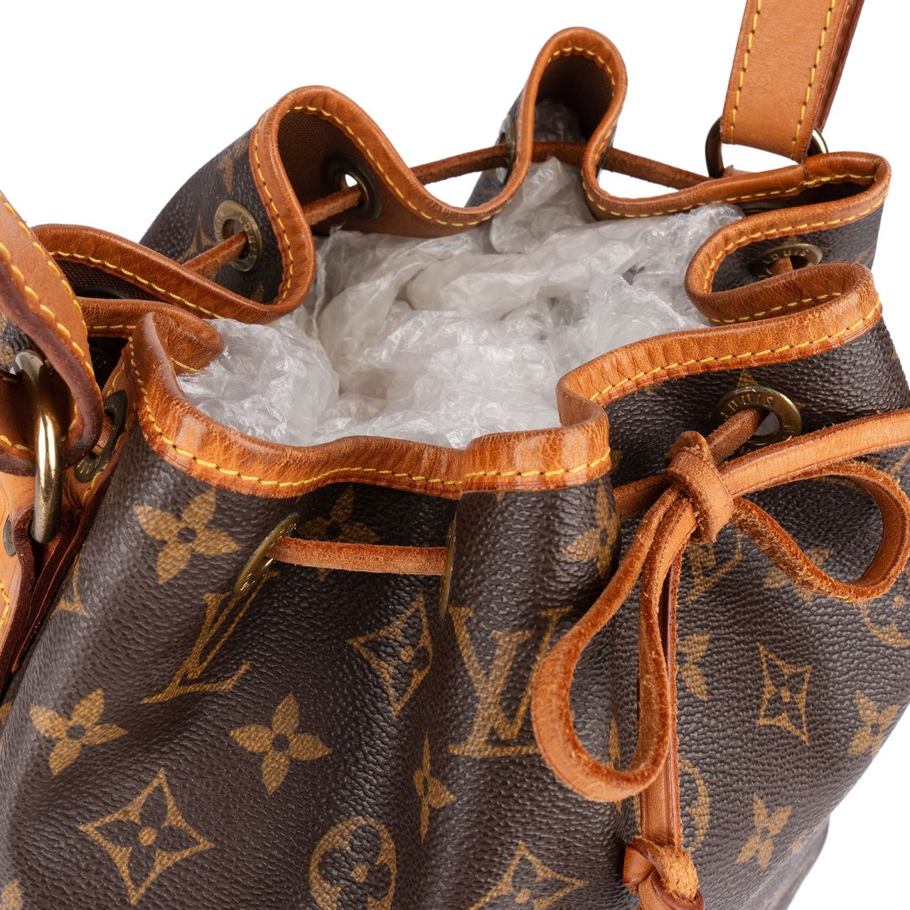 Louis Vuitton Louis Vuitton Monogram Canvas Sac Noé Petit Shoulder Bag Bruin