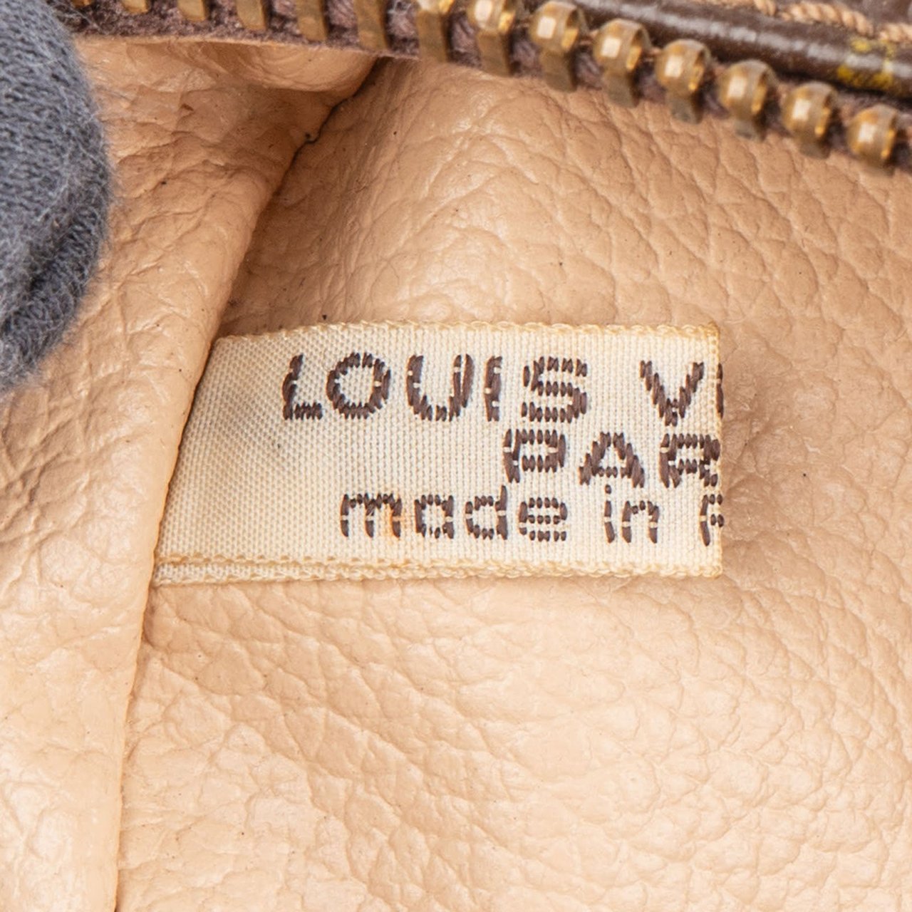 Louis Vuitton Louis Vuitton Monogram Canvas Trousse Toilette 28 Clutch Bruin