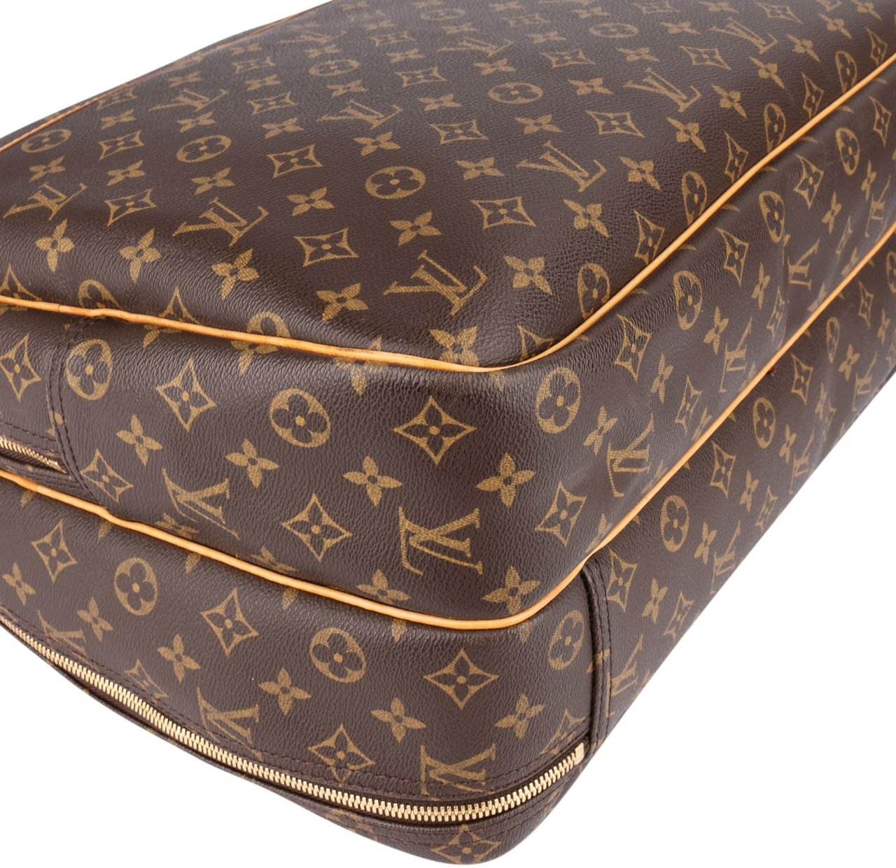 Louis Vuitton Louis Vuitton Monogram Canvas Alize Travelbag Bruin