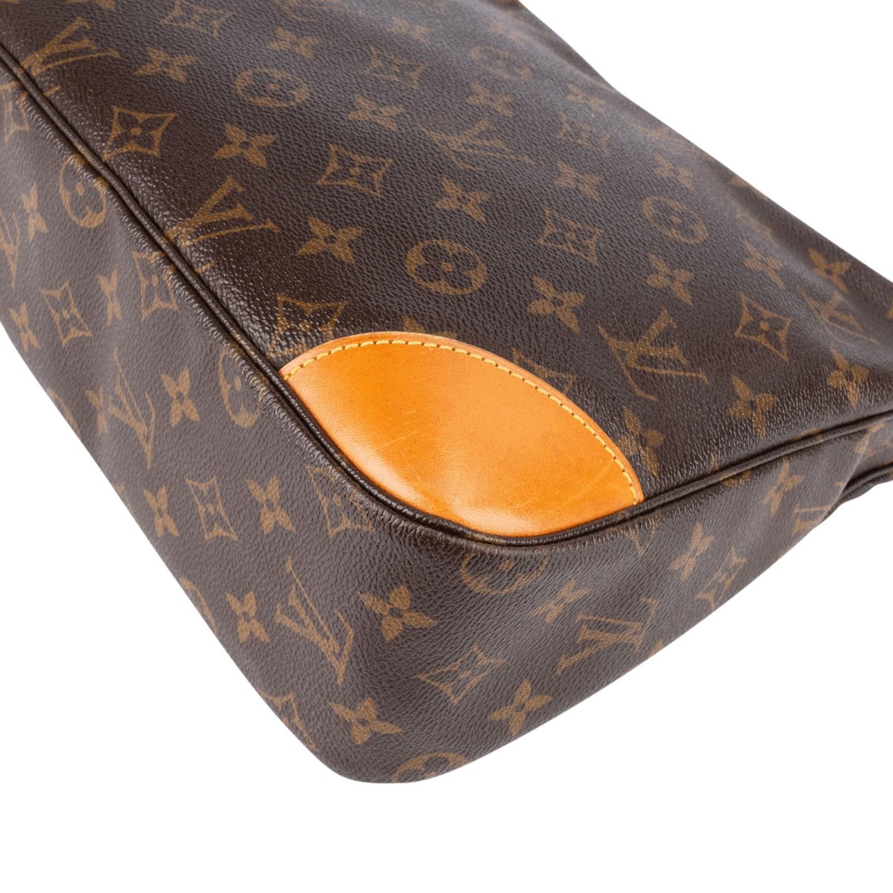 Louis Vuitton Louis Vuitton Monogram Canvas Boulogne Crossbody Bag Bruin