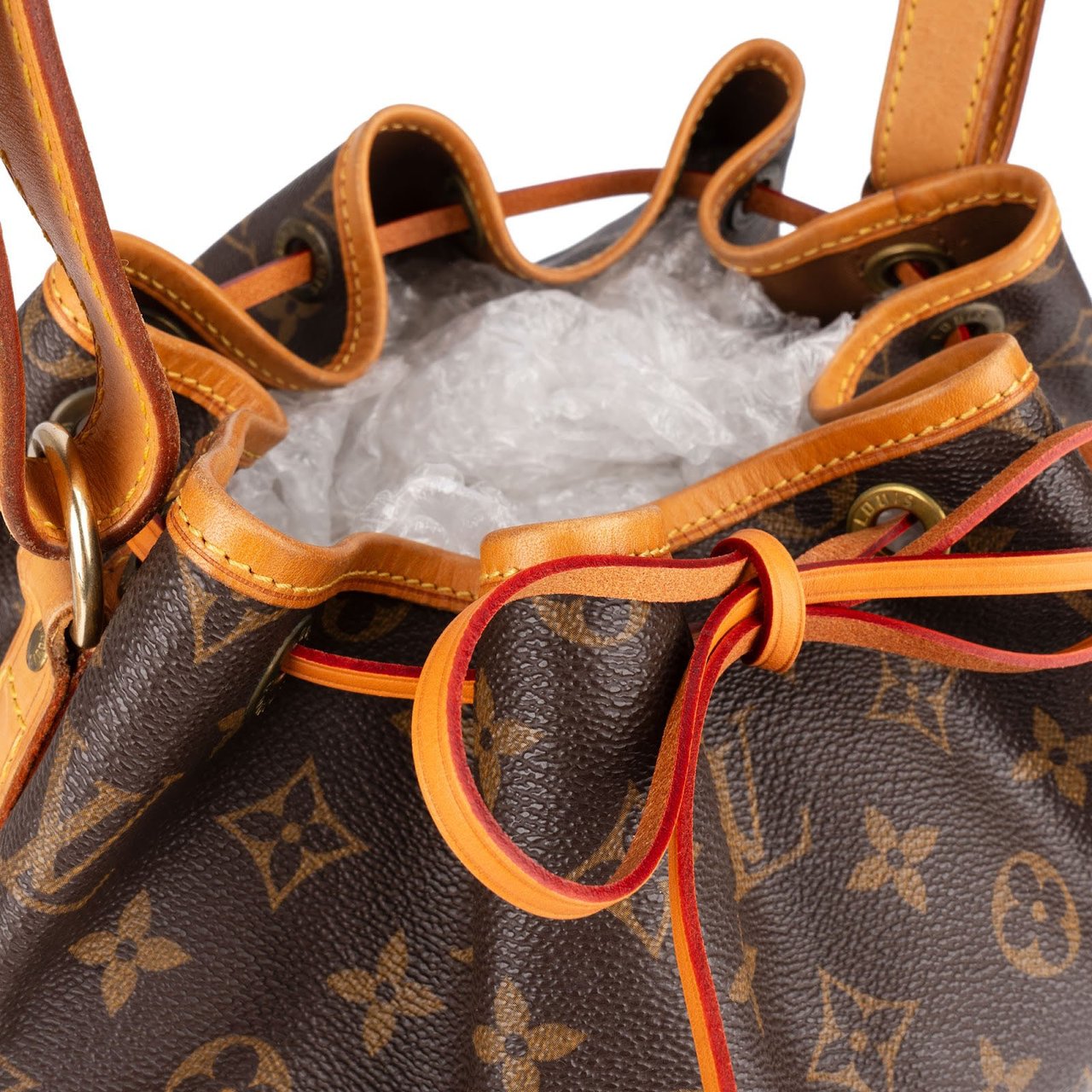 Louis Vuitton Louis Vuitton Monogram Canvas Sac Noé Grande Shoulder Bag Bruin