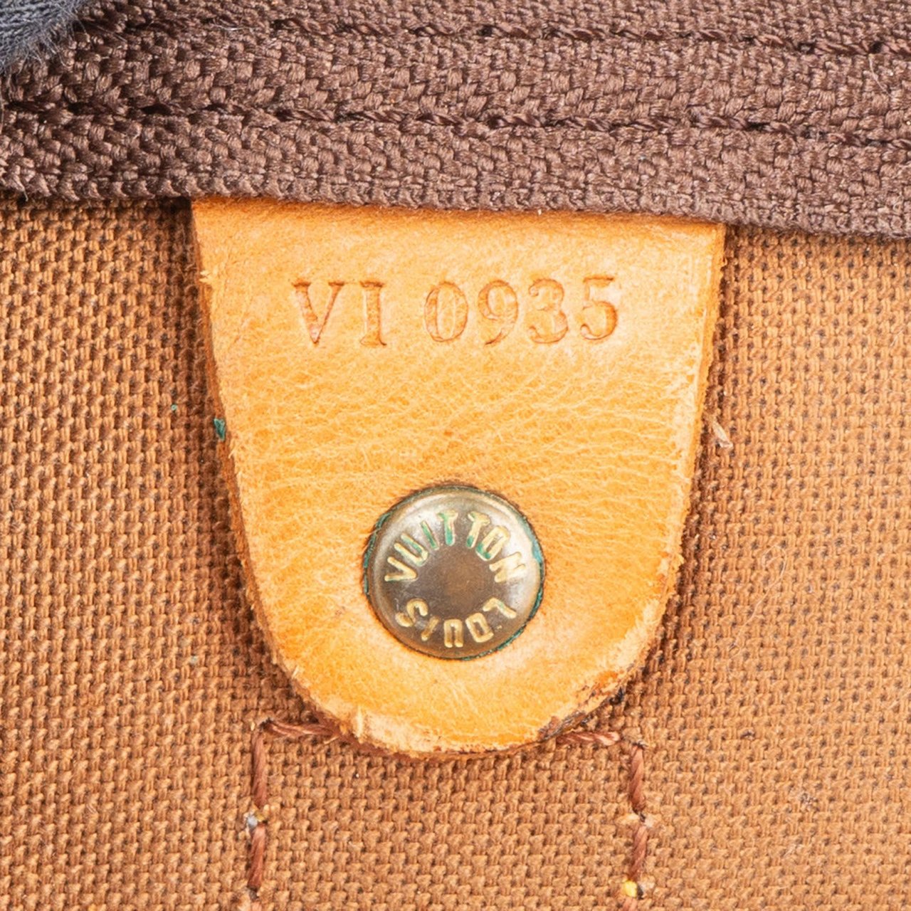 Louis Vuitton Louis Vuitton Monogram Canvas Keepall 60 Bandoulière Travel Bag Bruin