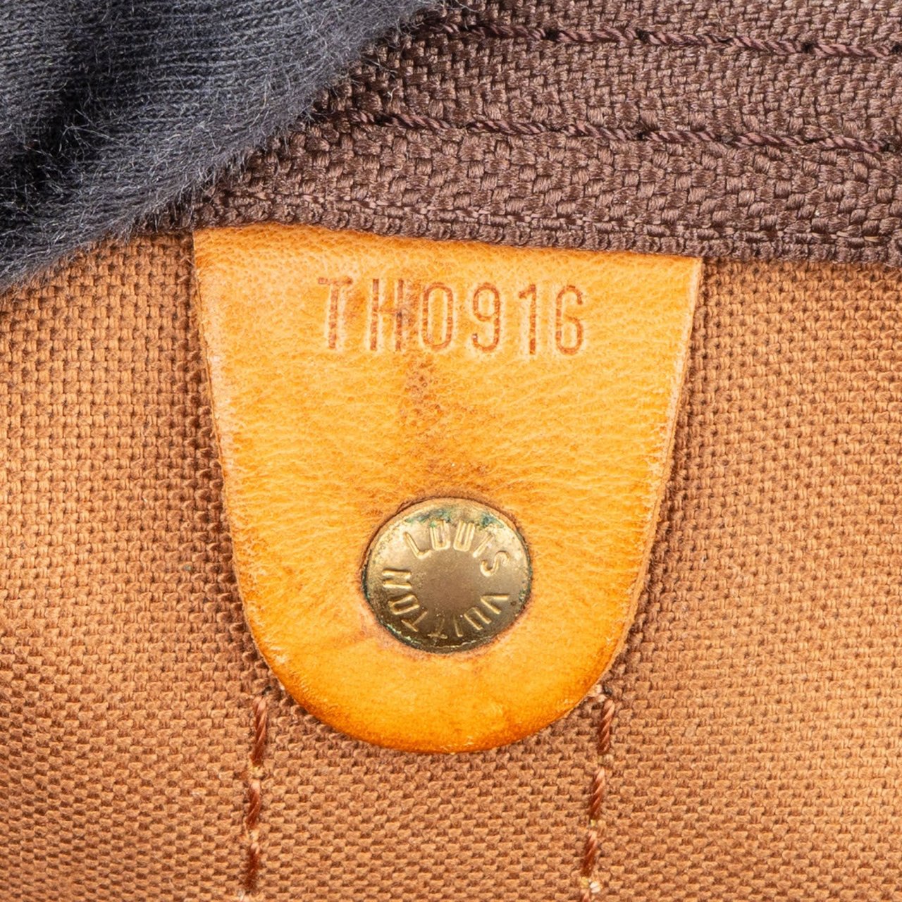 Louis Vuitton Louis Vuitton Monogram Canvas Keepall 45 Bandoulière Travel Bag Bruin