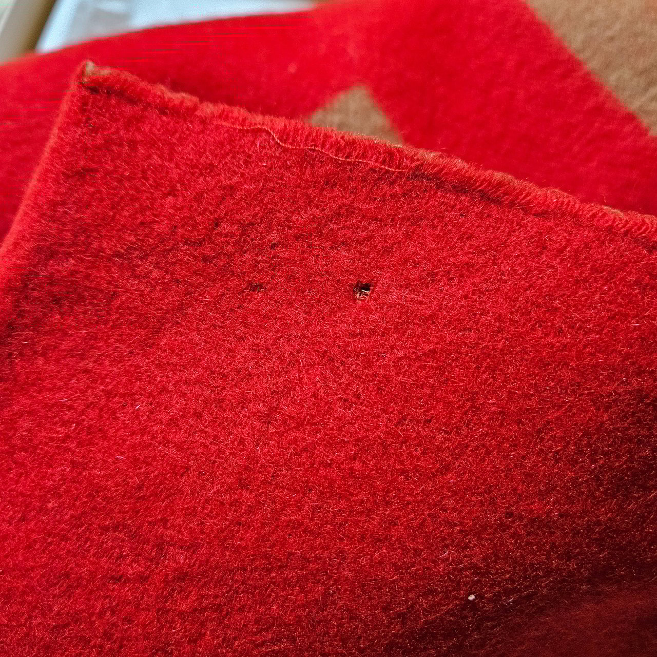 Louis Vuitton Louis Vuitton Cashmere Monogram Cardiff Schal Scarf Rood