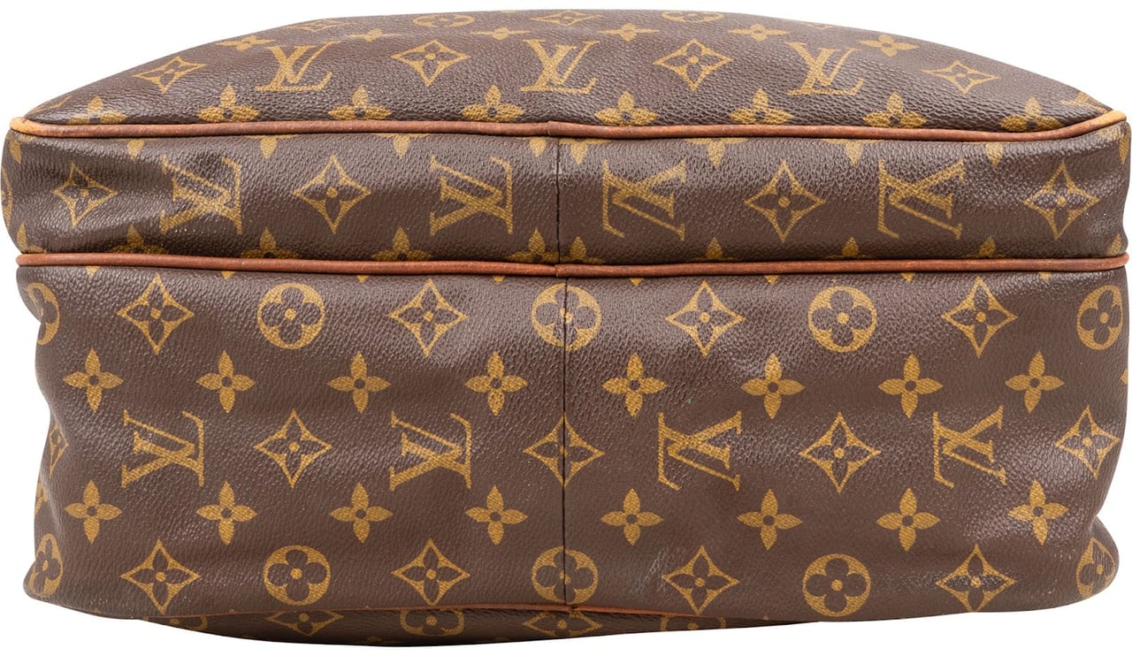 Louis Vuitton Louis Vuitton Monogram Canvas Reporter PM Crossbody Bag Bruin