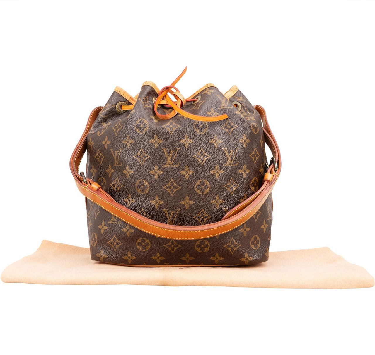 Louis Vuitton Louis Vuitton Monogram Canvas Sac Noé Petit Shoulder Bag Bruin